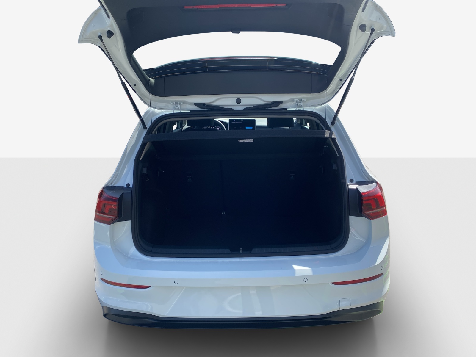 VW Golf 1.5 e TSI mHEV Value DSG-image-12