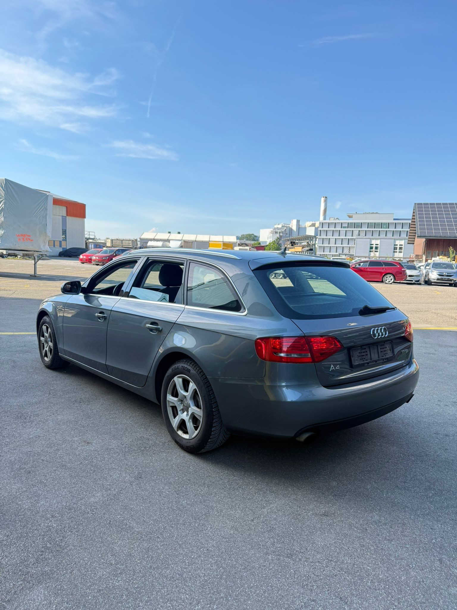 AUDI A4 Avant 2.0 TFSI-image-4
