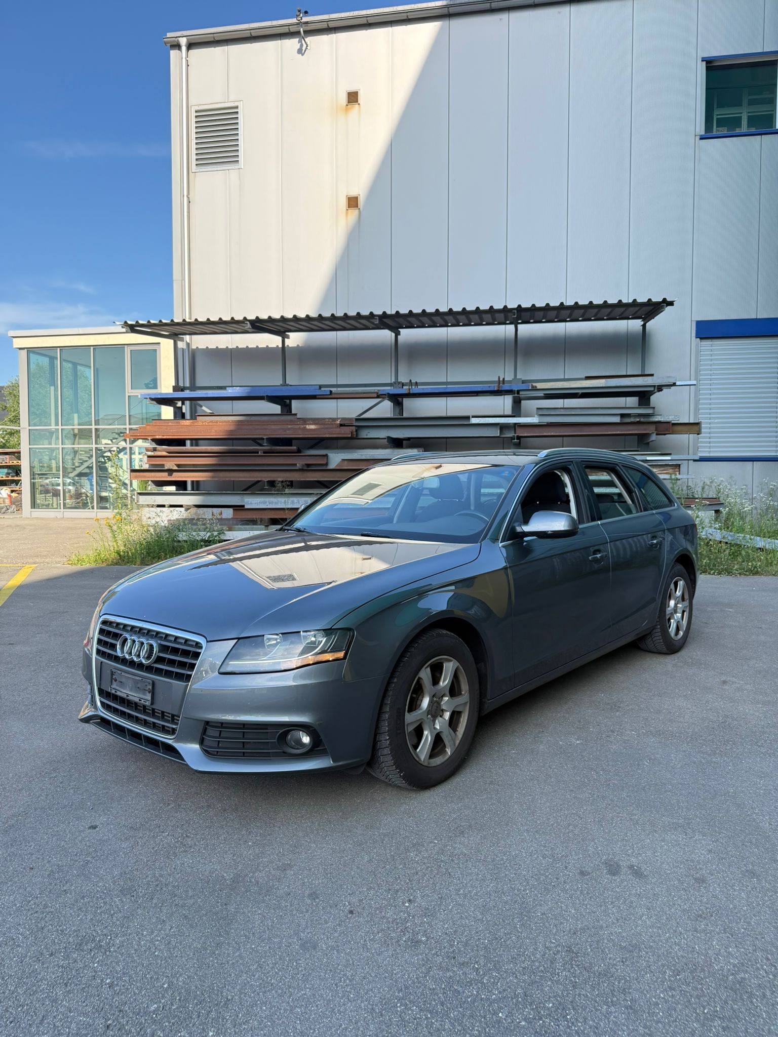 AUDI A4 Avant 2.0 TFSI-image-2