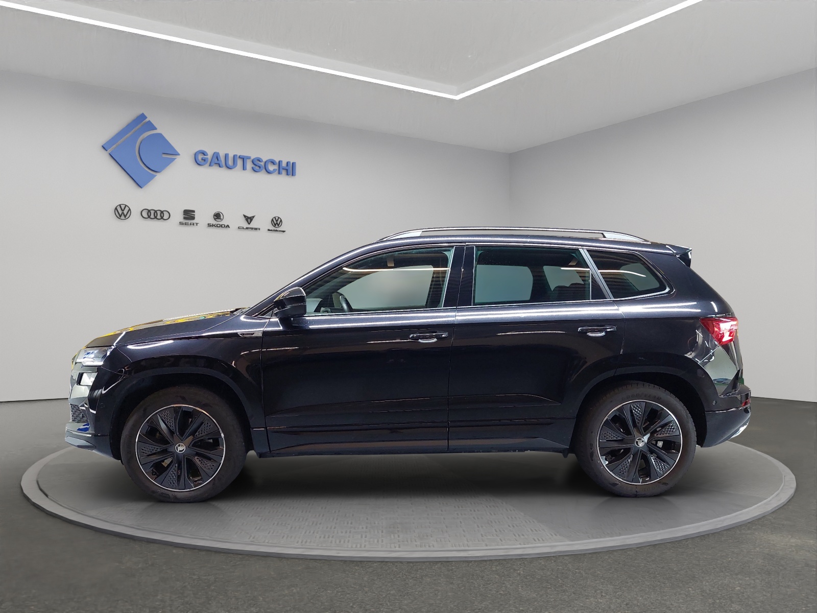 SKODA Karoq 2.0 TSI SportLine 4x4 DSG-image-1