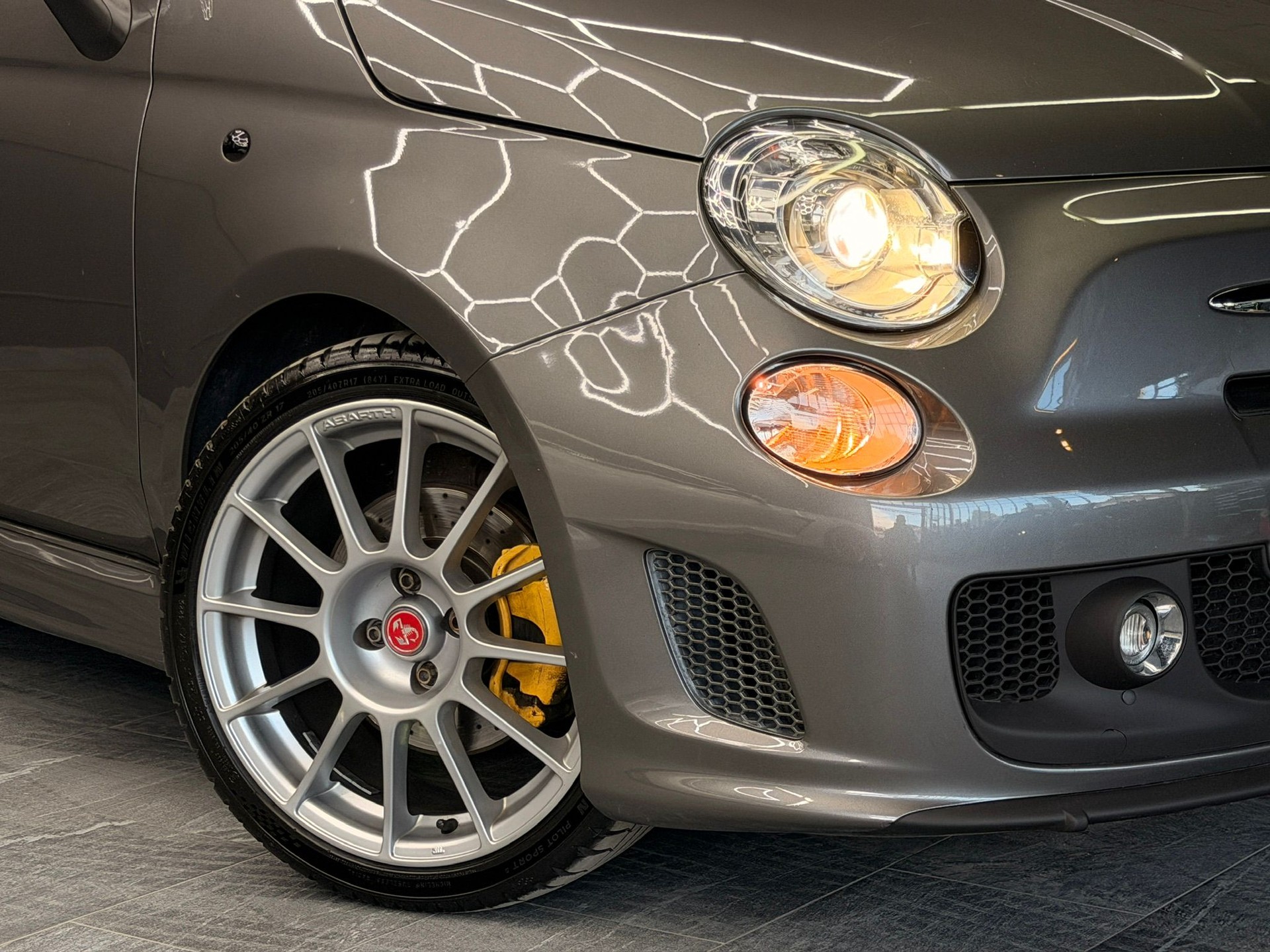 FIAT 595 1.4 16V Turbo Abarth Turismo Dualogic-image-1
