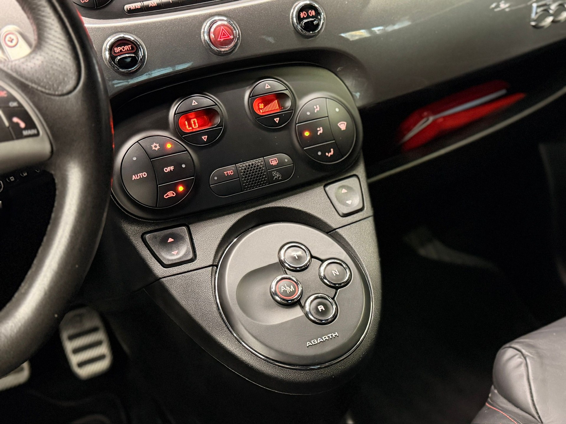 FIAT 595 1.4 16V Turbo Abarth Turismo Dualogic-image-14