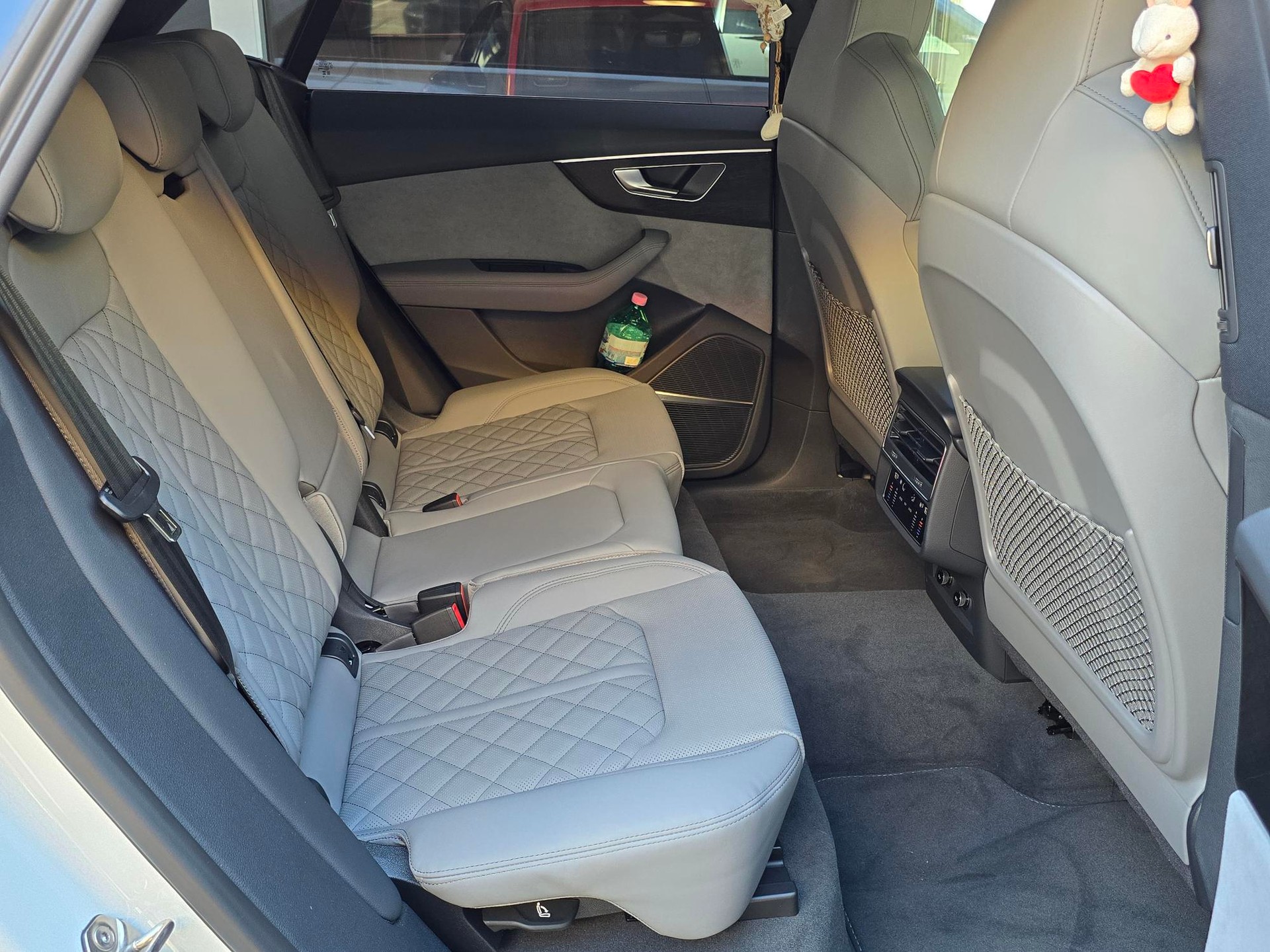 AUDI Q8 TFSI quattro 250 kW tiptronic-image-8