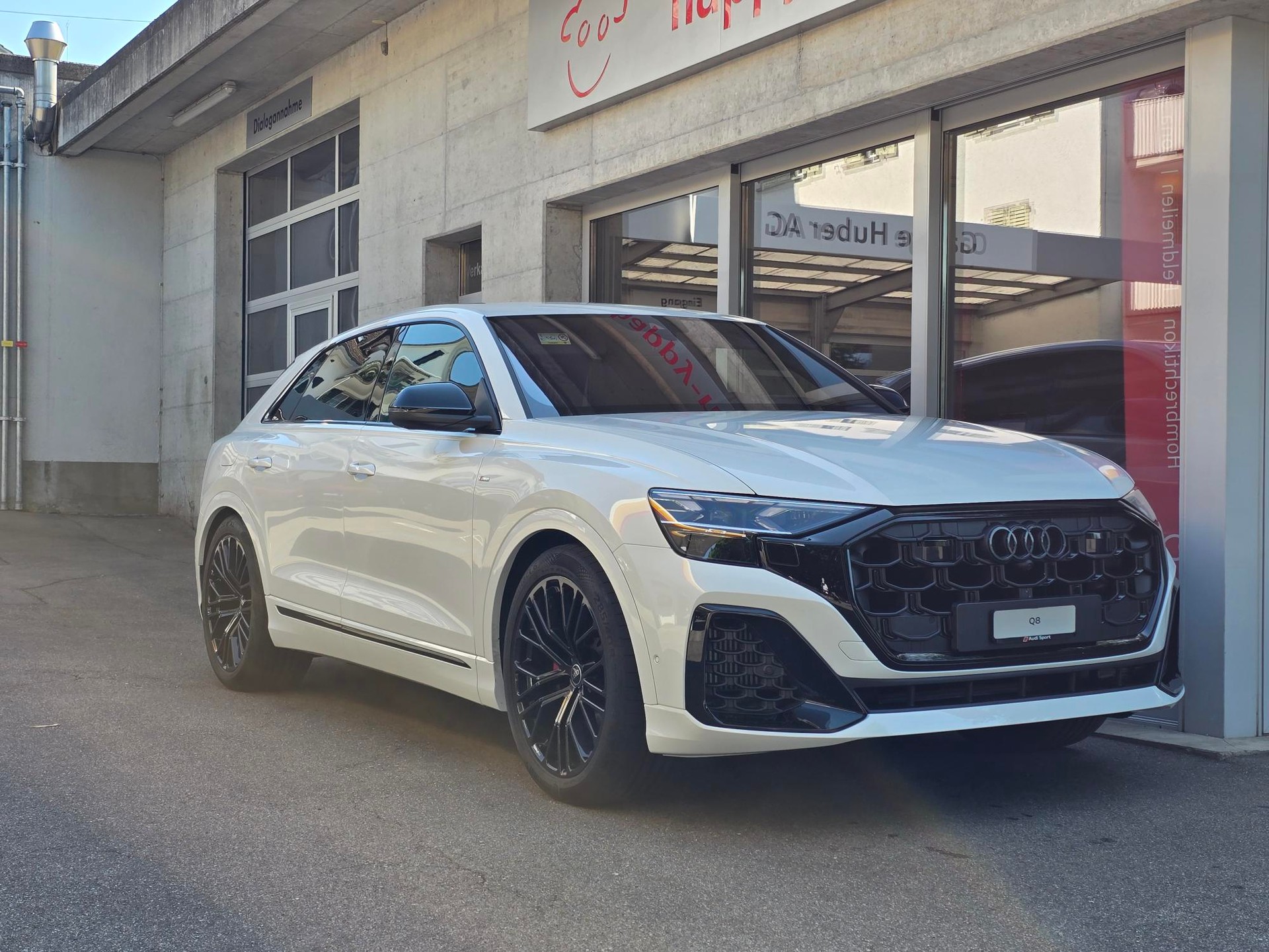 AUDI Q8 TFSI quattro 250 kW tiptronic-image-0