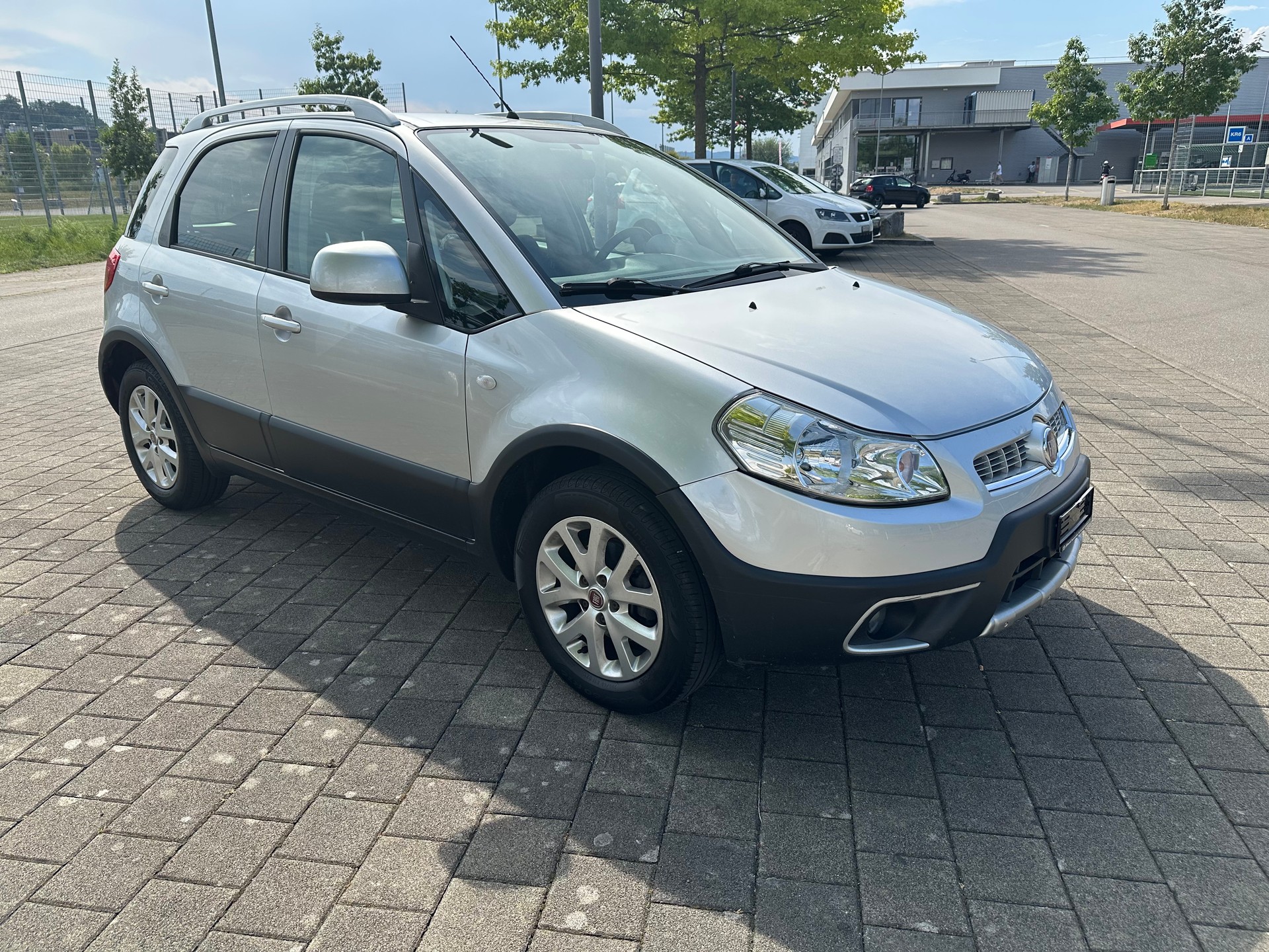 FIAT Sedici 1.6 4WD Emotion-image-2