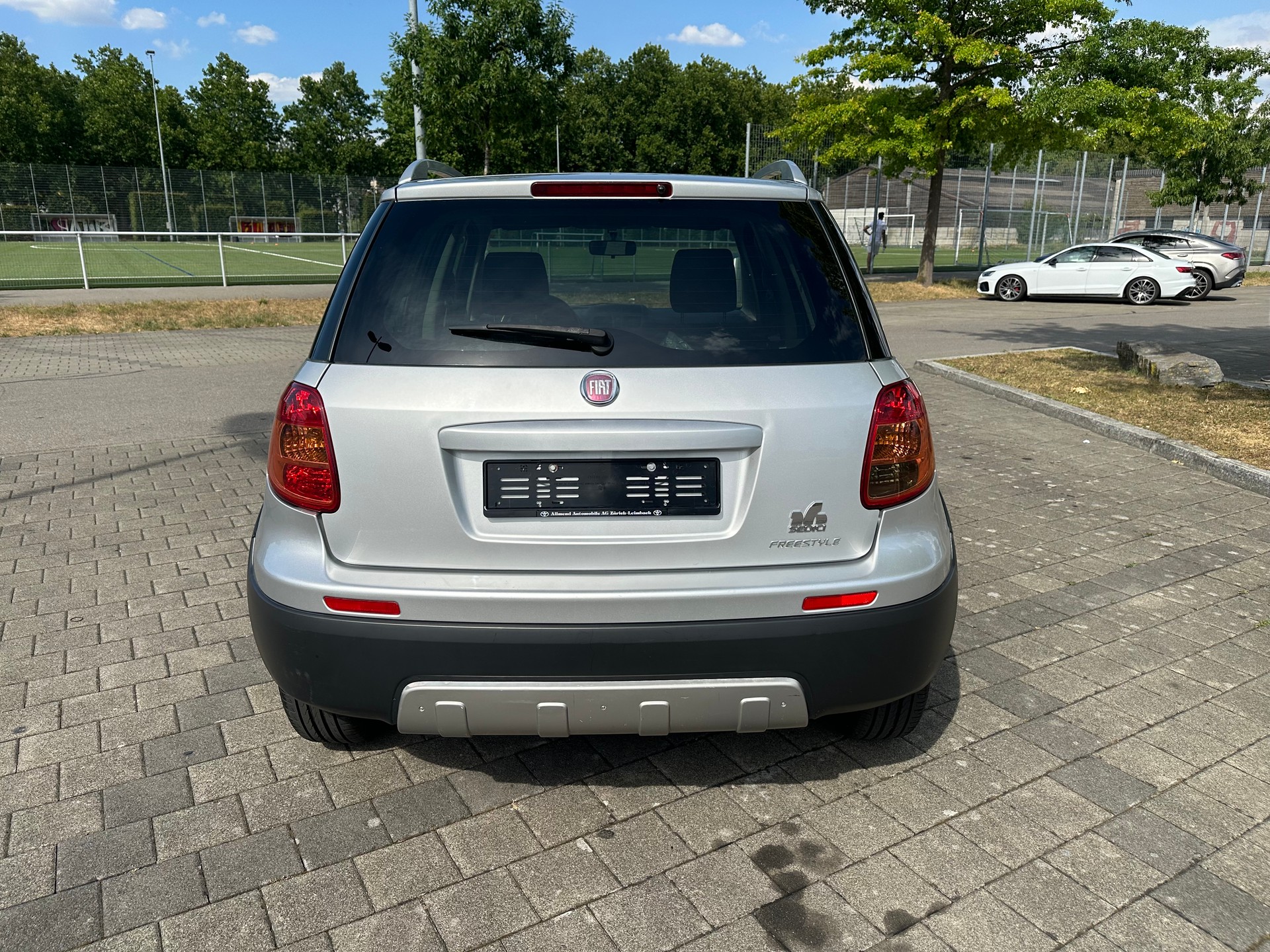 FIAT Sedici 1.6 4WD Emotion-image-5