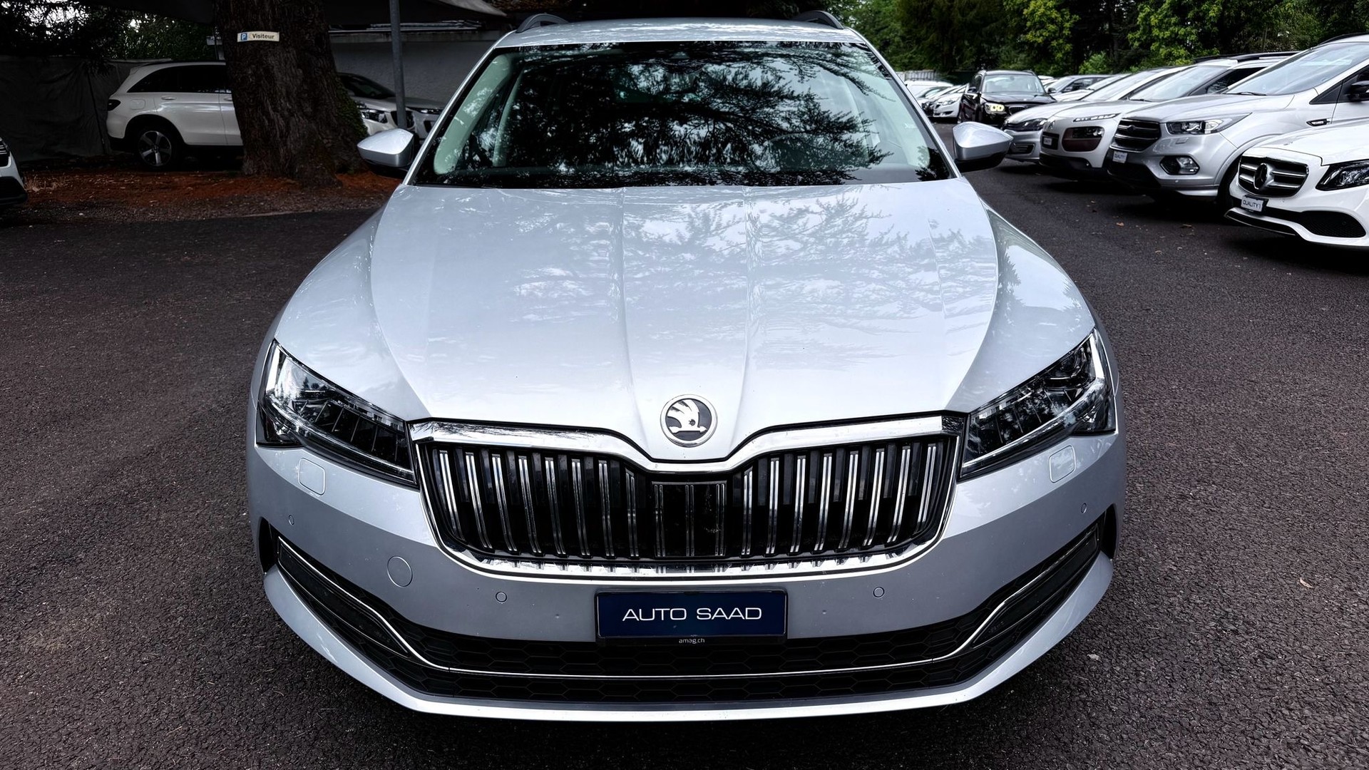 SKODA Superb Combi 2.0 TDi Ambition DSG-image-0