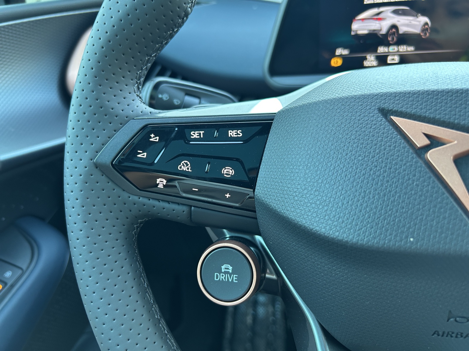 CUPRA Tavascan Type 9 77 kWh Adrenaline Prime Edition-image-7