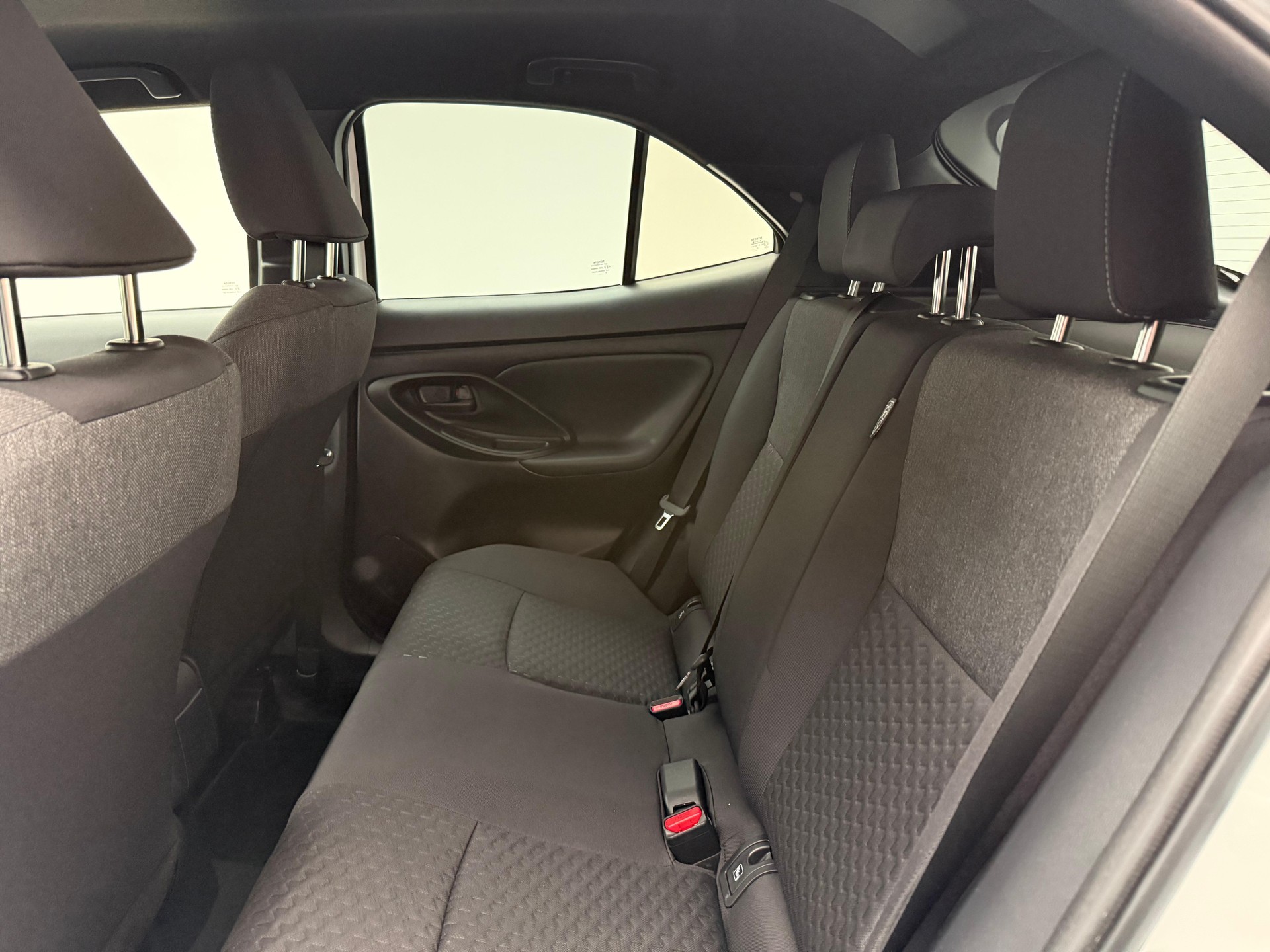 TOYOTA Yaris Cross 1.5 VVT-i HSD Trend-image-9