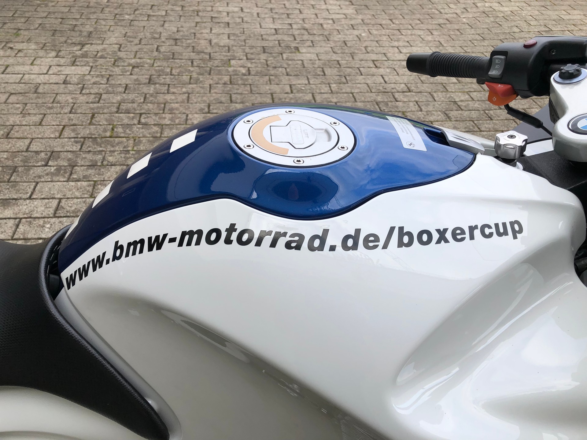 BMW R 1100 S Boxer Cup Replica-image-10