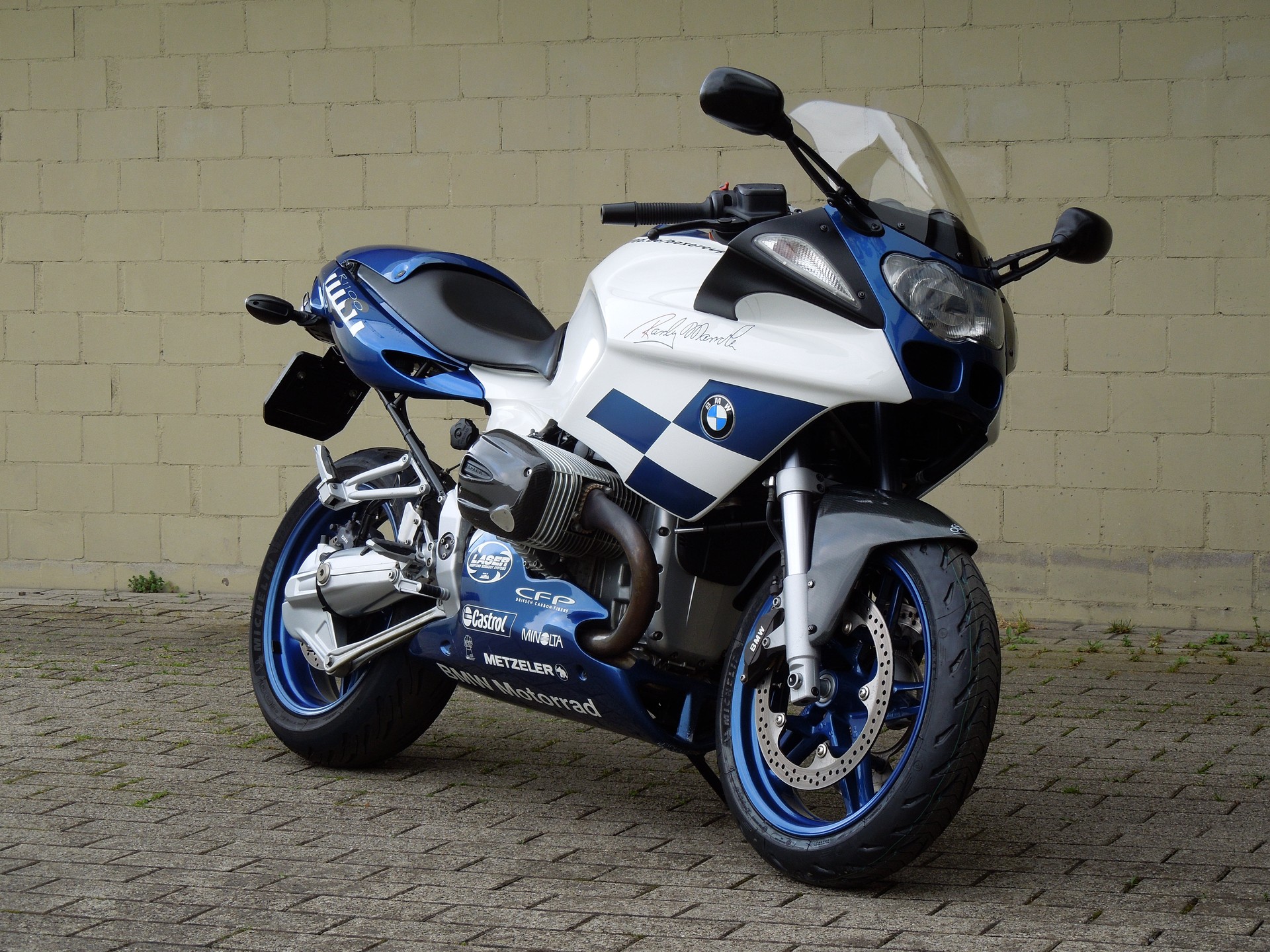 BMW R 1100 S Boxer Cup Replica