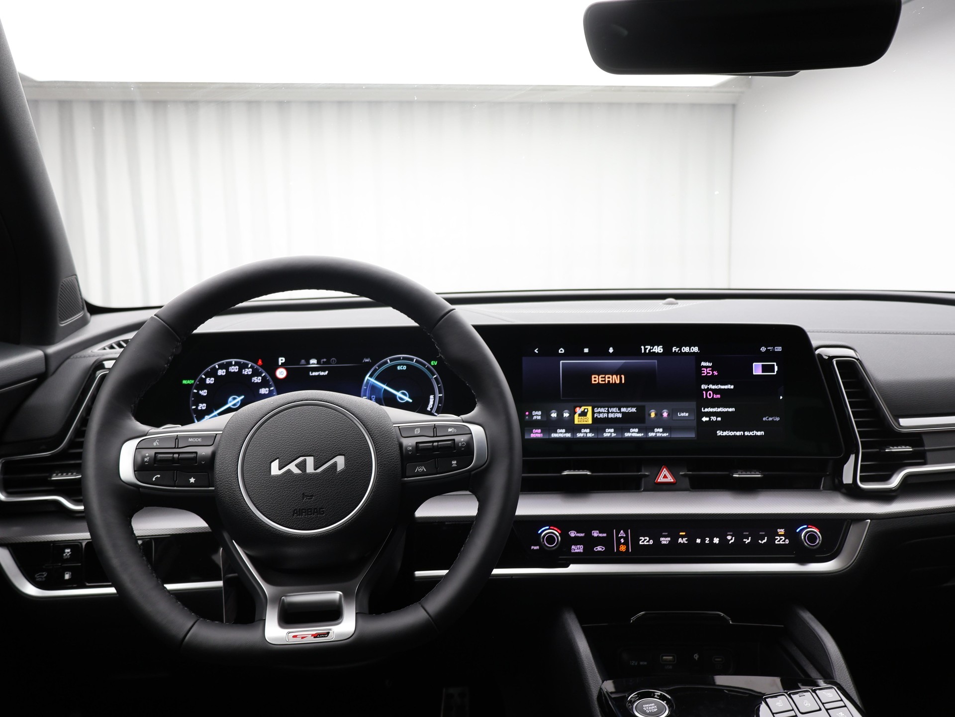 KIA Sportage 1.6 T-GDi PHEV GT-Line-image-13