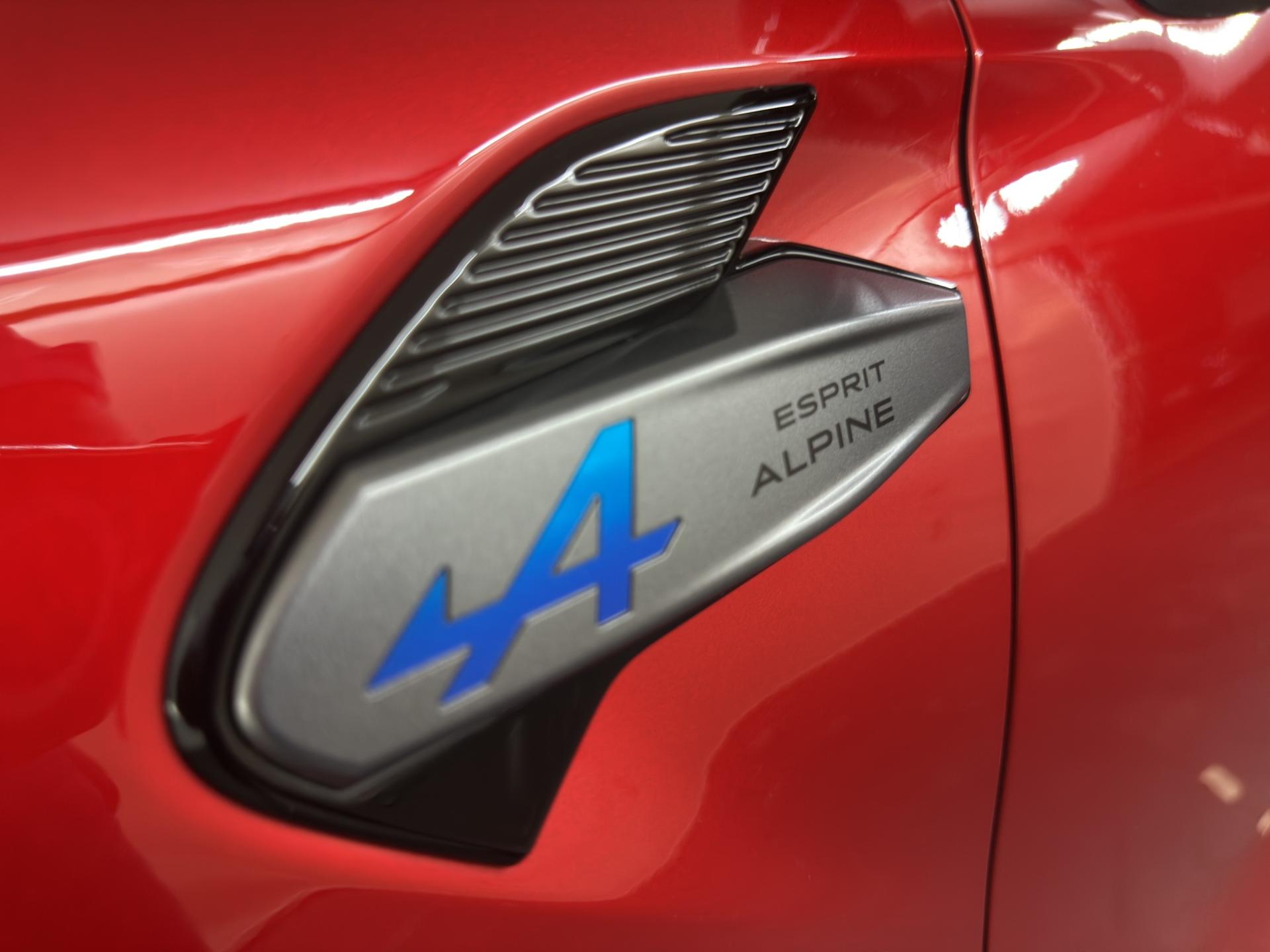 RENAULT Captur 1.6 E-Tech 145 Esprit Alpine DHT-image-14