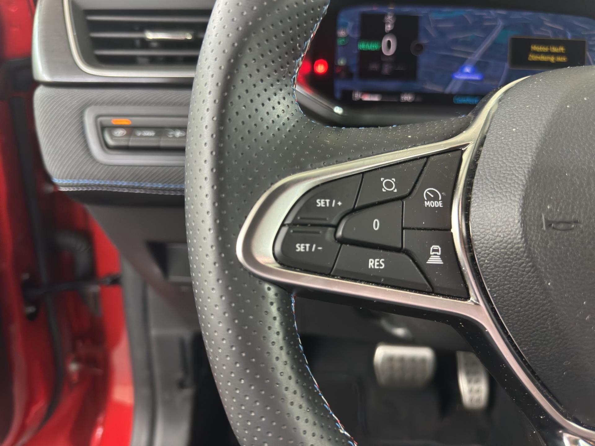 RENAULT Captur 1.6 E-Tech 145 Esprit Alpine DHT-image-24