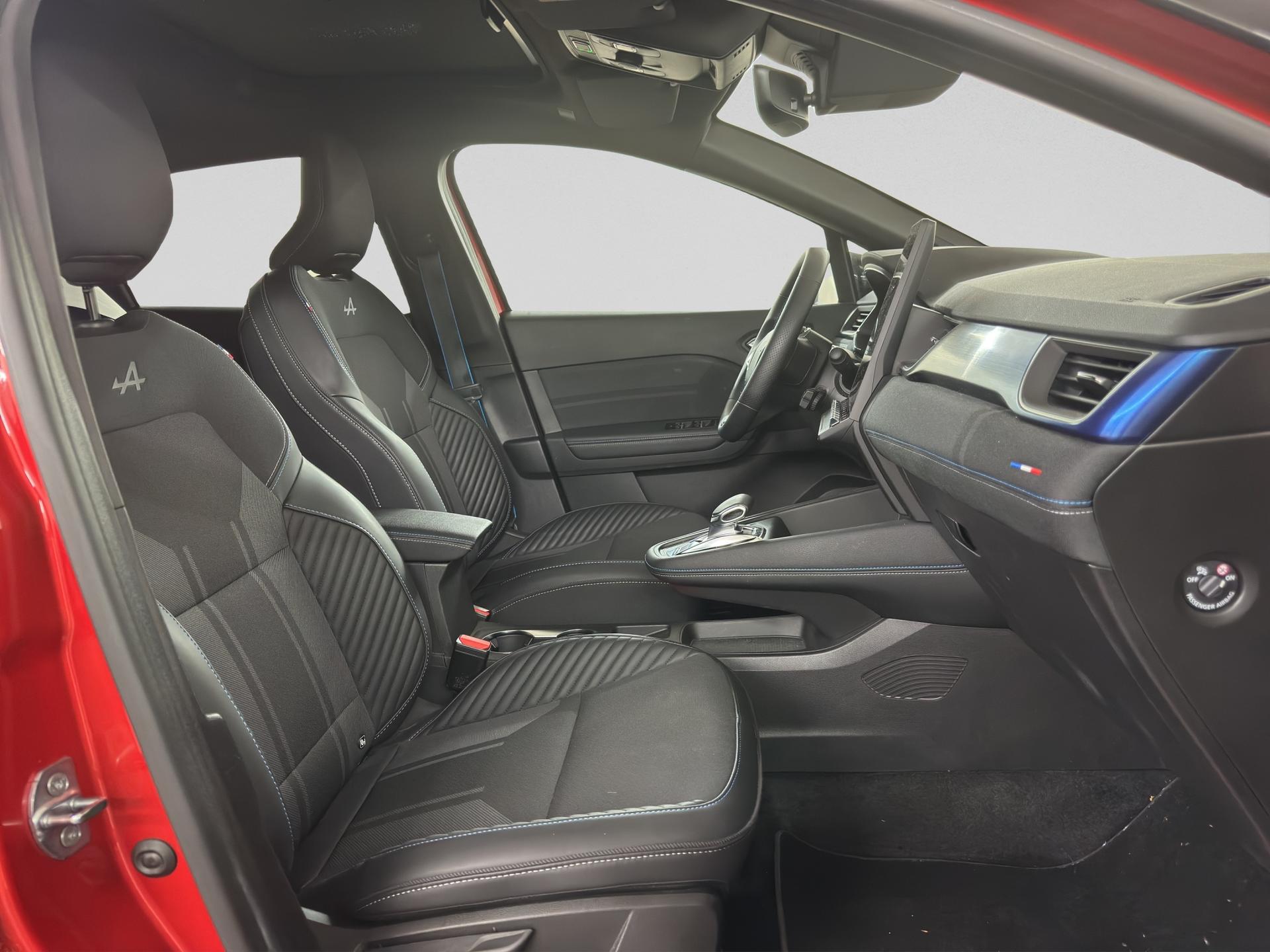 RENAULT Captur 1.6 E-Tech 145 Esprit Alpine DHT-image-15