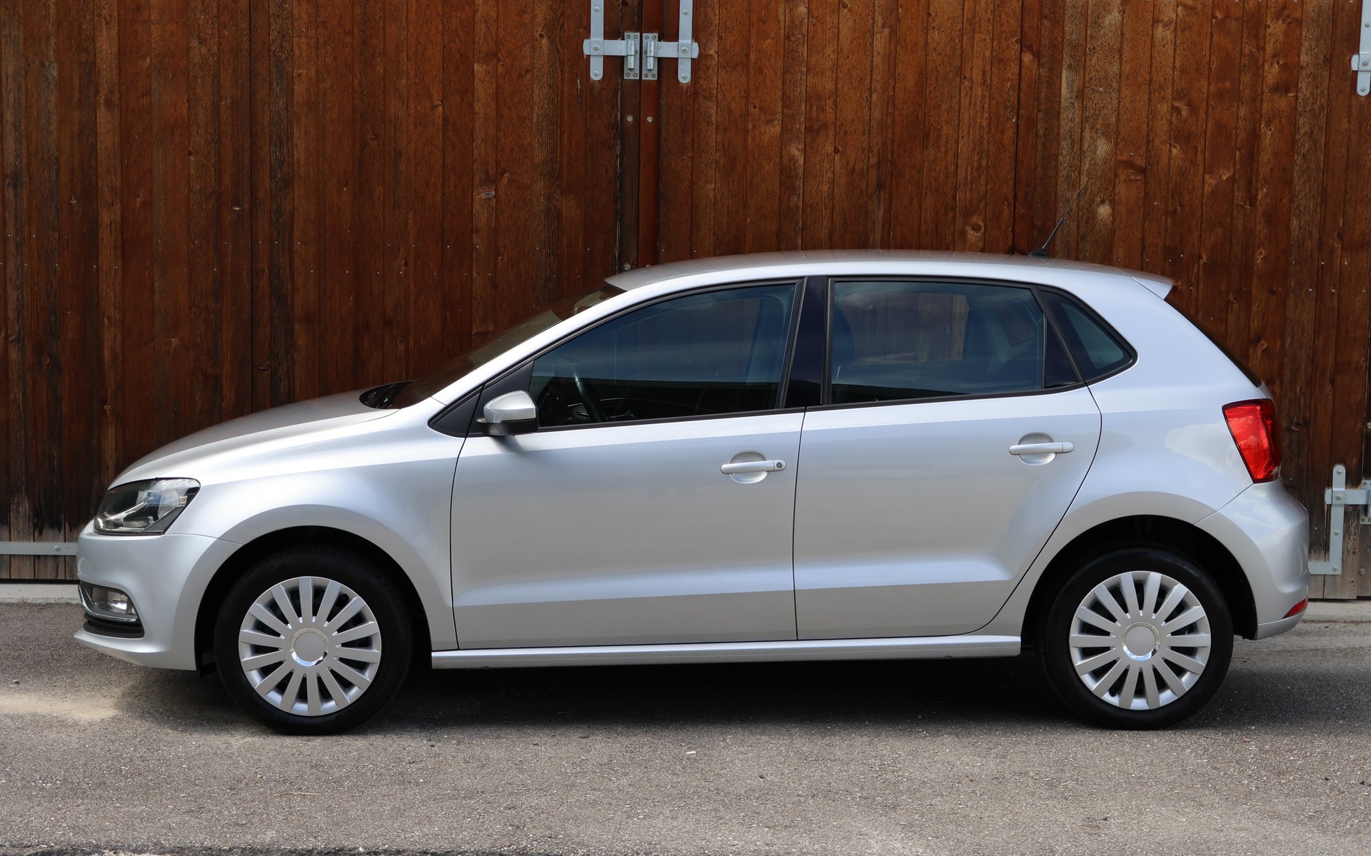 VW Polo 1.2 TSI BMT Trendline-showroom-element-1