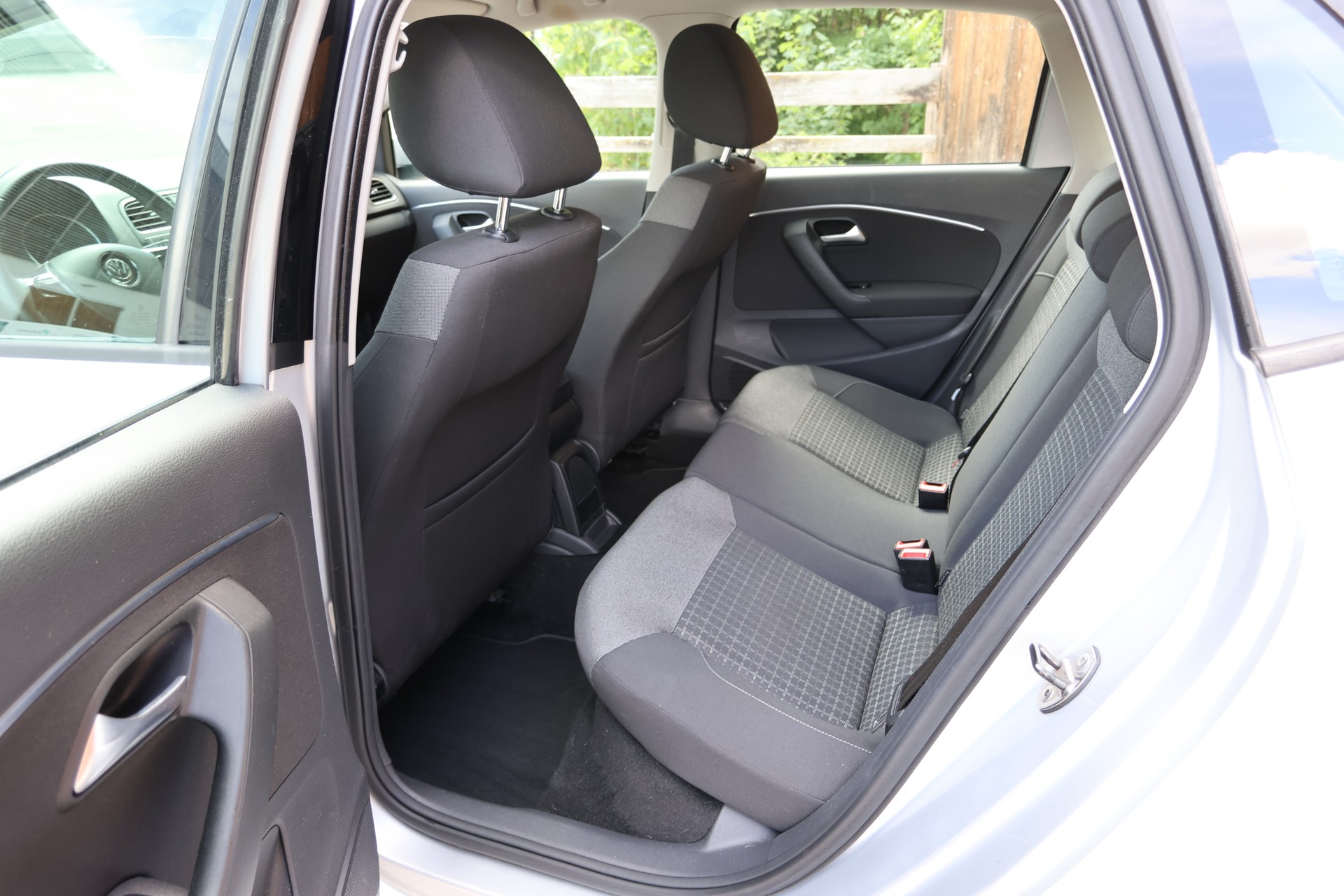 VW Polo 1.2 TSI BMT Trendline-image-9