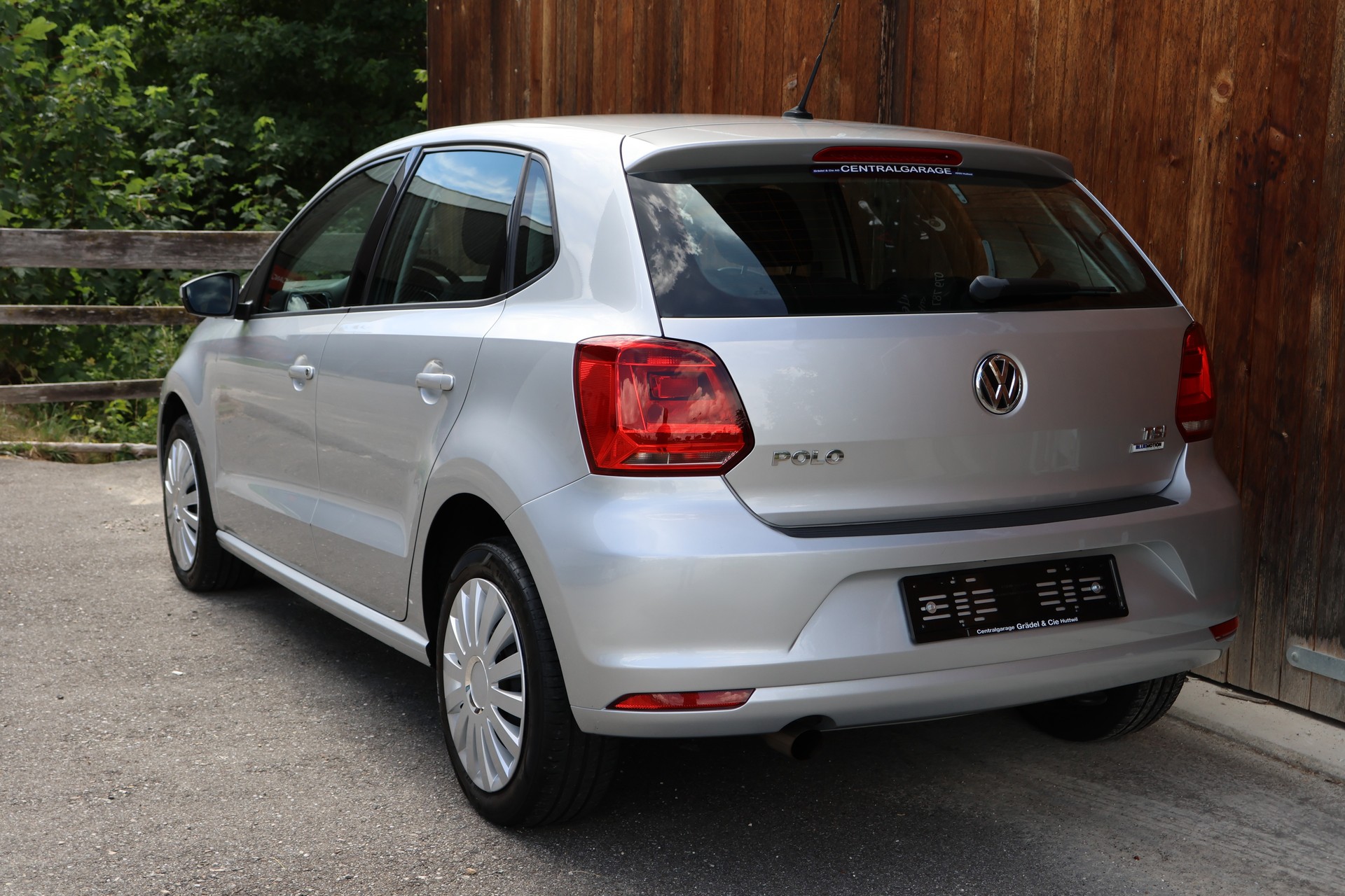 VW Polo 1.2 TSI BMT Trendline-showroom-element-2