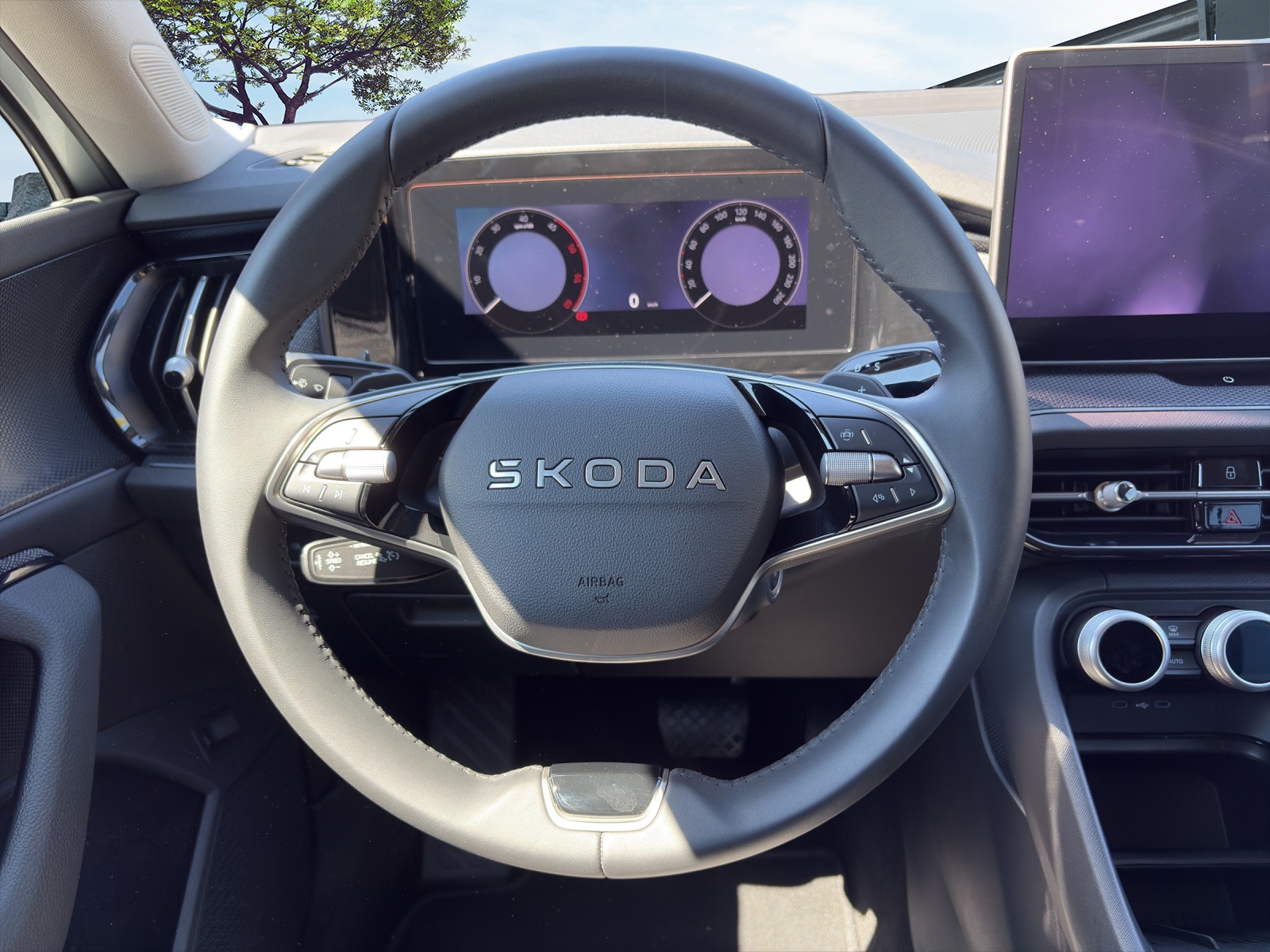 SKODA Kodiaq 2.0 TDI Selection 4x4-image-10