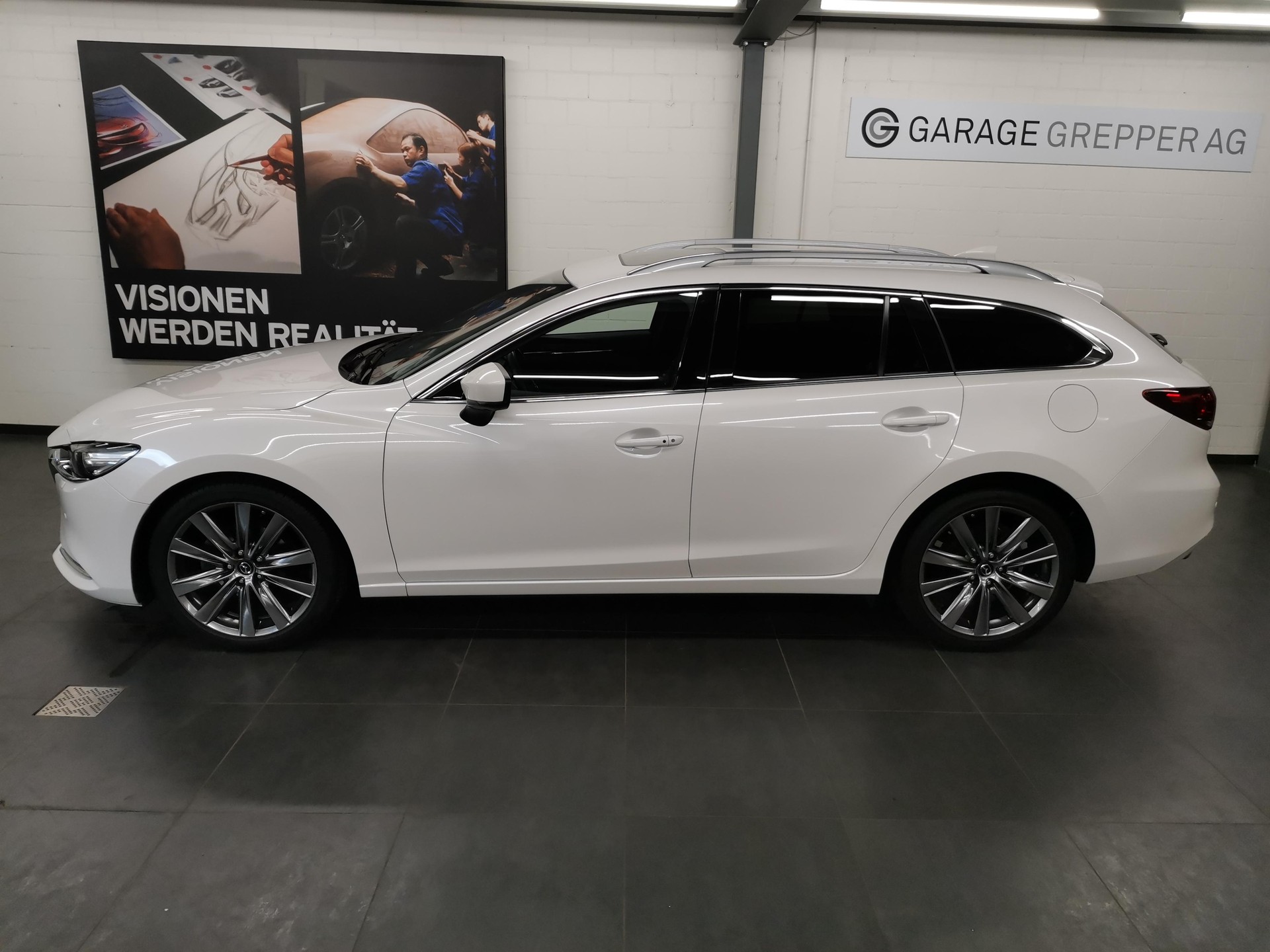 MAZDA 6 Sport Wagon 2.5 Revolution-image-2