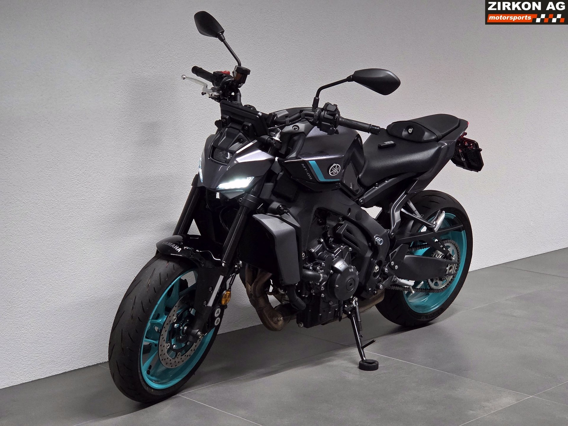 YAMAHA MT-09 Y-AMT-image-7