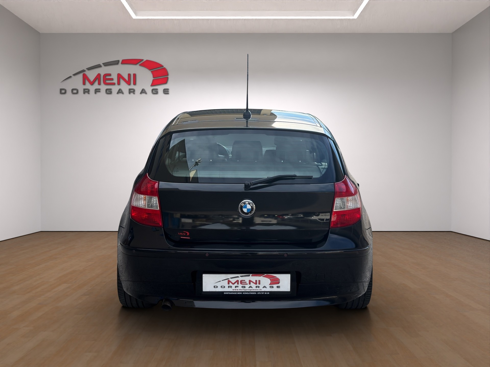 BMW 118d-image-5