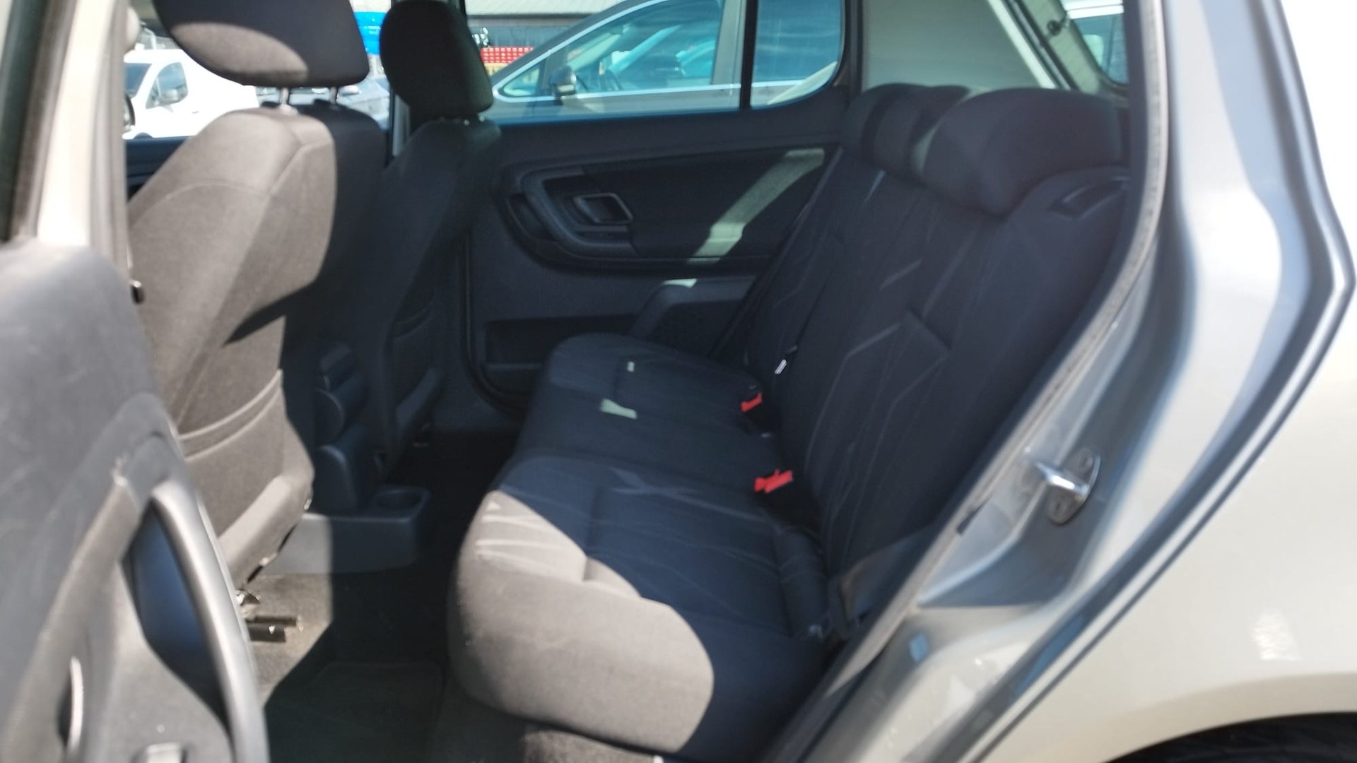 SKODA Fabia 1.2 TSI Fresh DSG-image-10