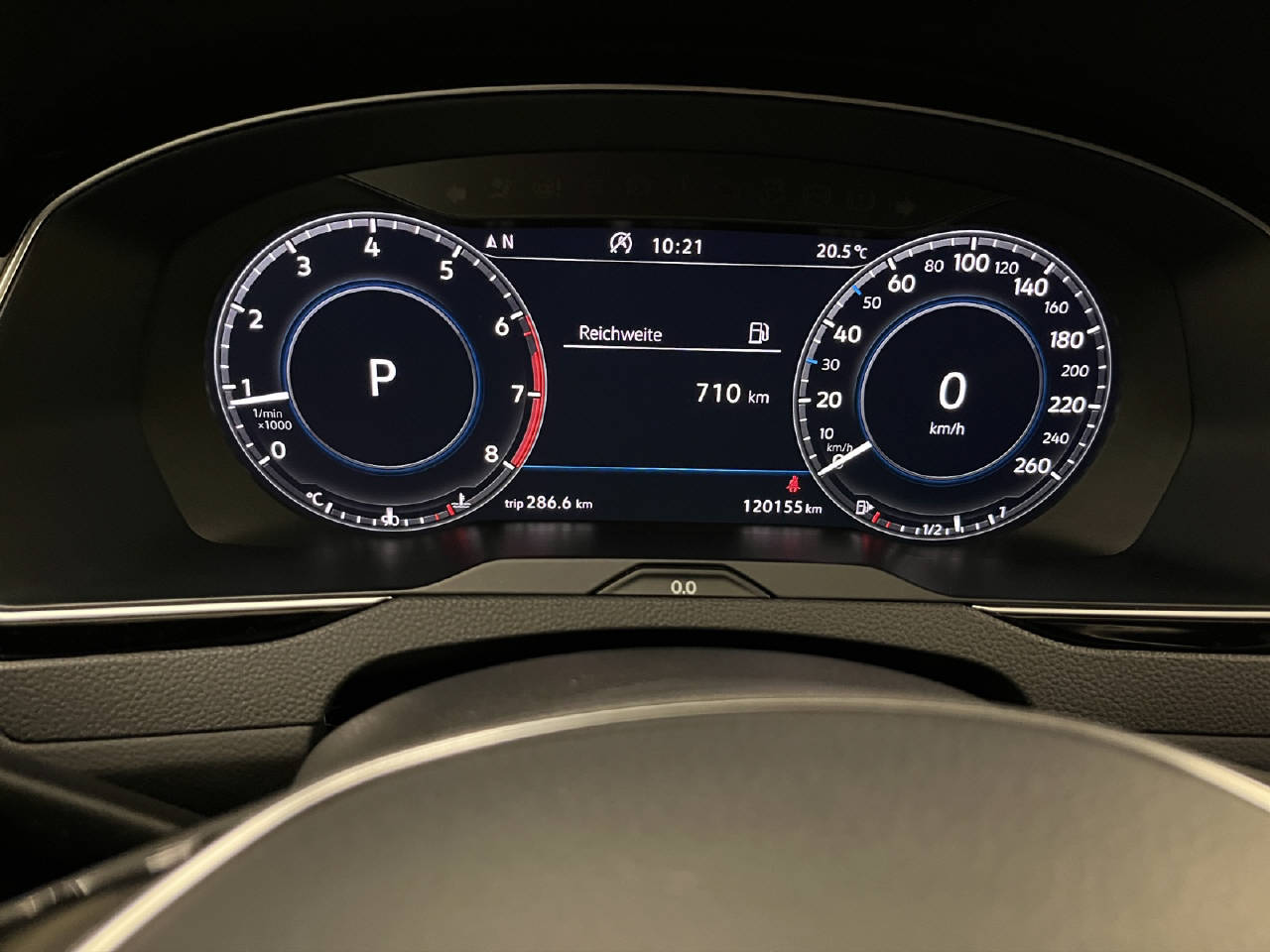 VW Passat Variant 2.0 TSI Highline DSG 4m-image-9