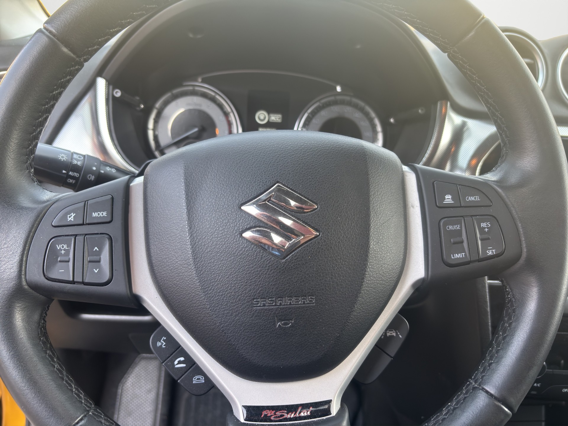 SUZUKI Vitara 1.4 Boosterjet Piz Sulai Top Hybrid Automatic-image-9