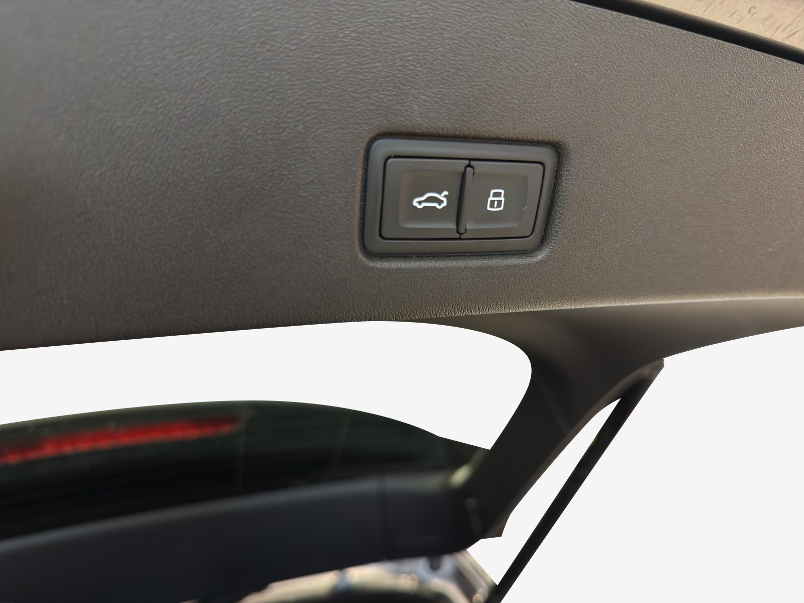 AUDI Q4 e-tron 40-image-13