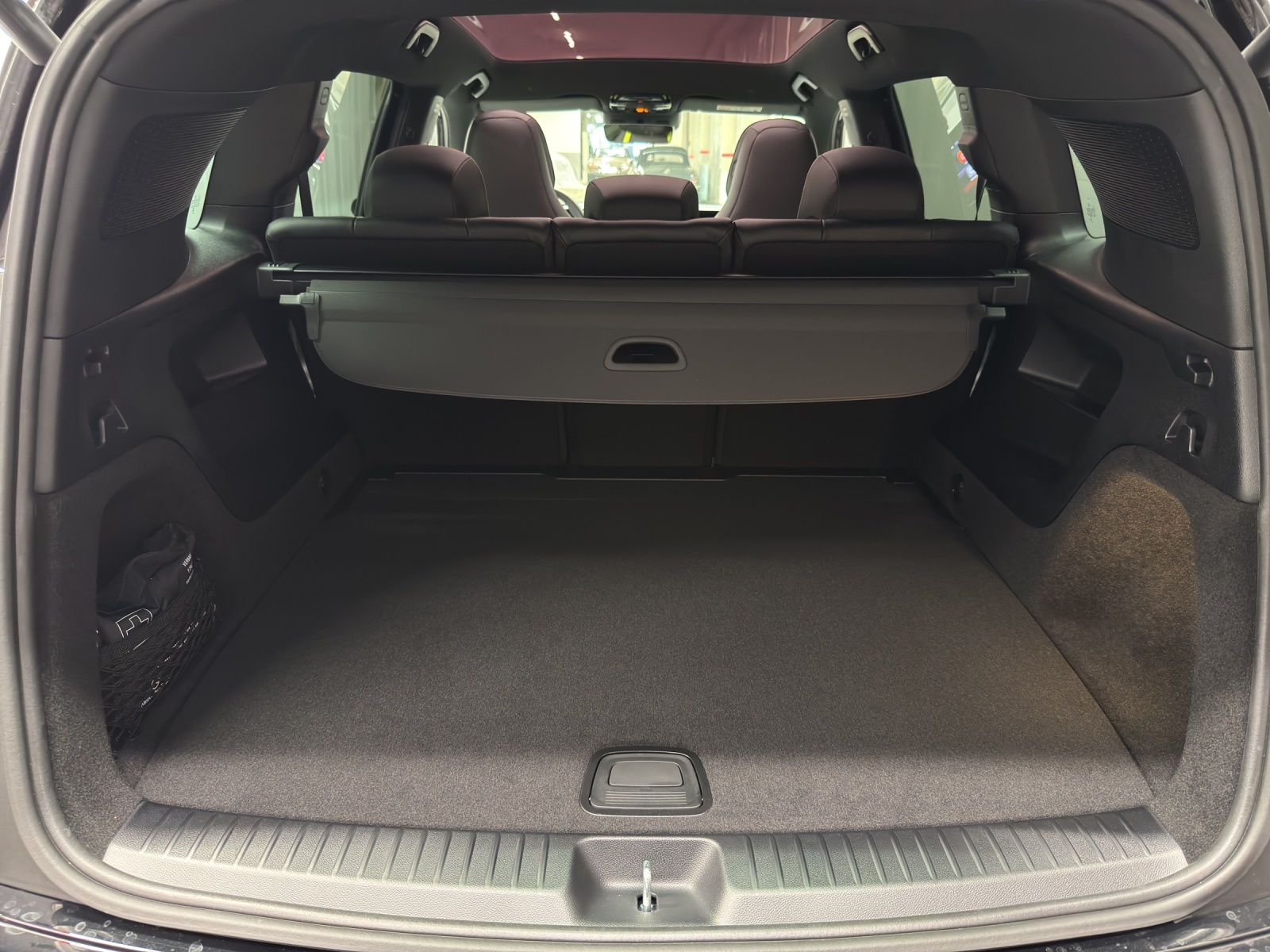 MERCEDES-BENZ GLB 220 4Matic-image-10