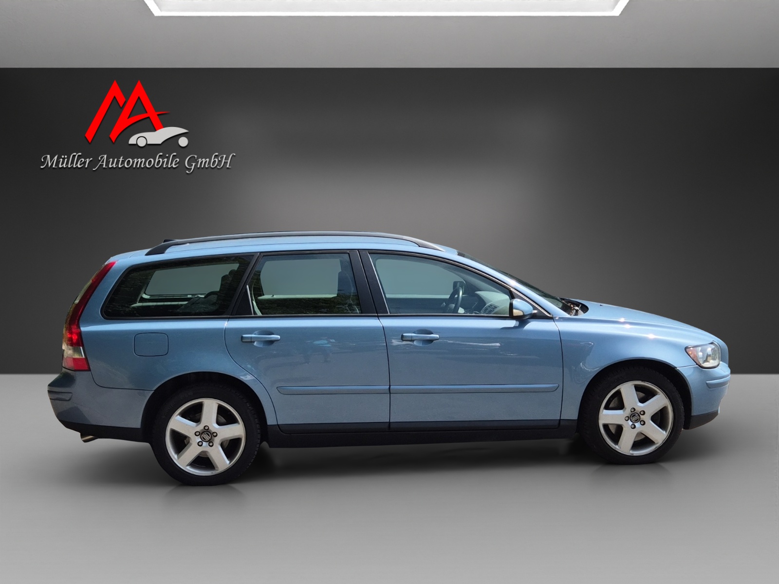 VOLVO V50 T5 AWD Kinetic-showroom-element-3