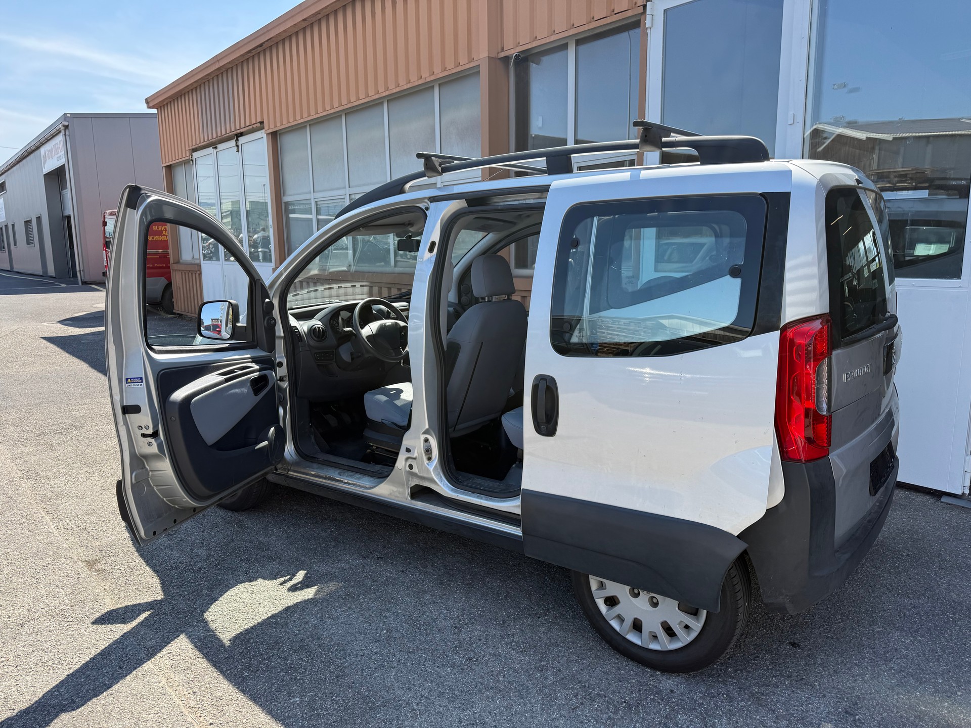 PEUGEOT Bipper Tepee 1.4 Outdoor-image-7