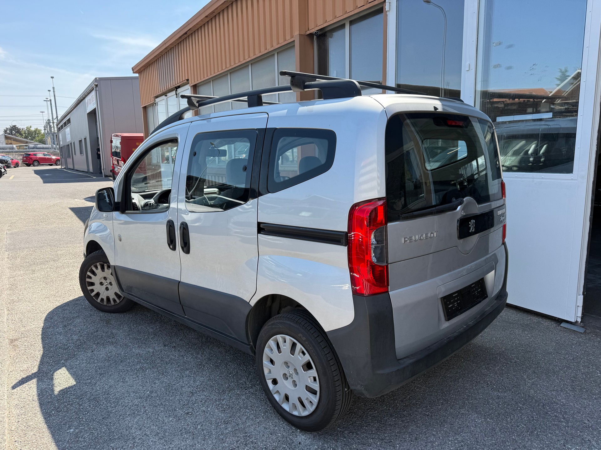 PEUGEOT Bipper Tepee 1.4 Outdoor-image-3