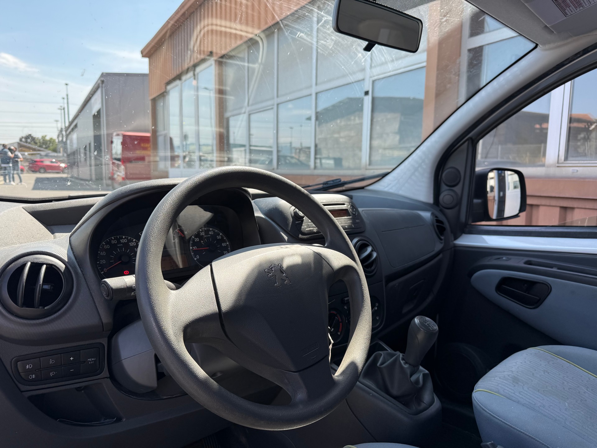 PEUGEOT Bipper Tepee 1.4 Outdoor-image-4