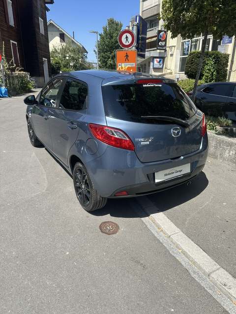 MAZDA 2 1.3 84 MZR Suisse Edition+-image-7