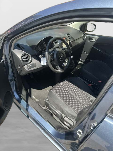 MAZDA 2 1.3 84 MZR Suisse Edition+-image-6
