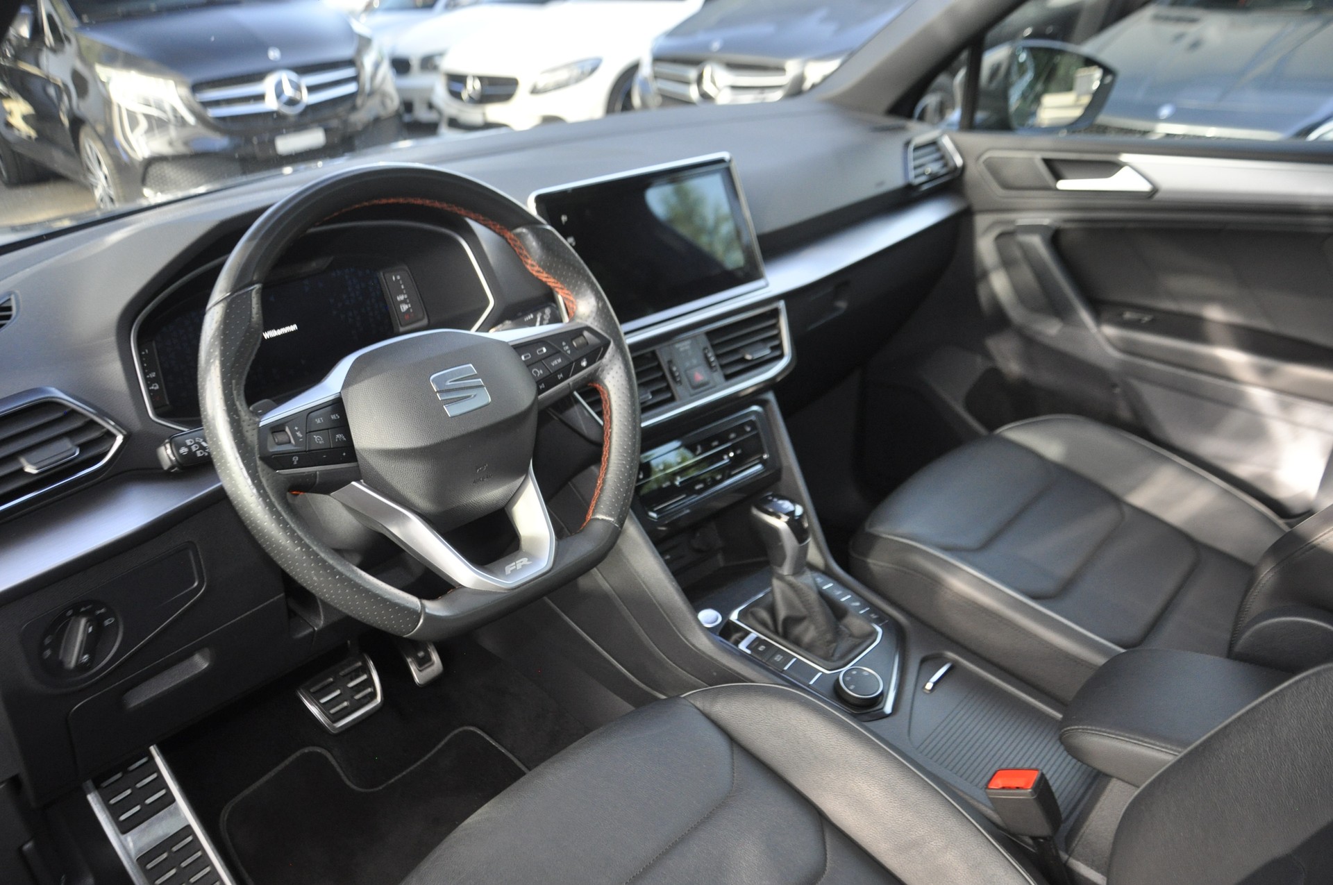 SEAT Tarraco 1.4 e-HYBRID DSG Hola FR I Panoramadach-image-5