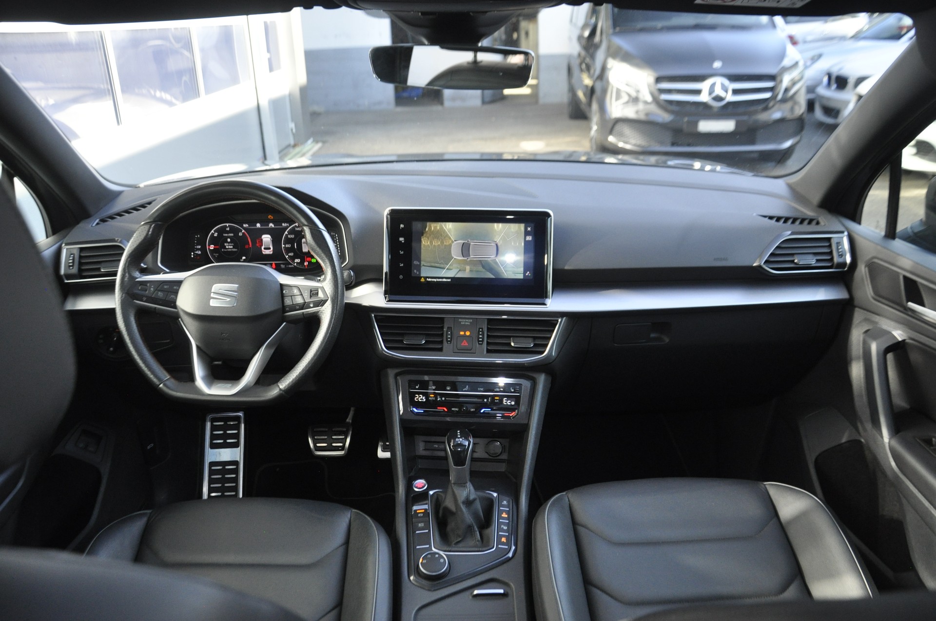 SEAT Tarraco 1.4 e-HYBRID DSG Hola FR I Panoramadach-image-8