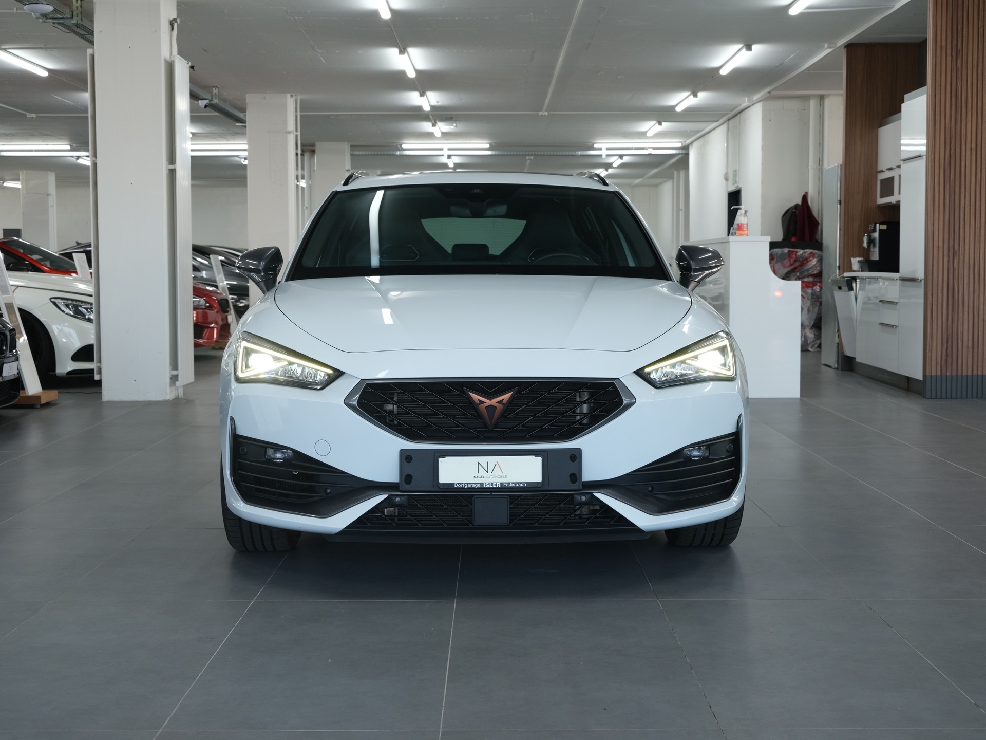 CUPRA LEON ST 2.0 TSI VZ DSG 4Drive *Panorama* *CarPlay* *Rückfahrkamera*-image-6