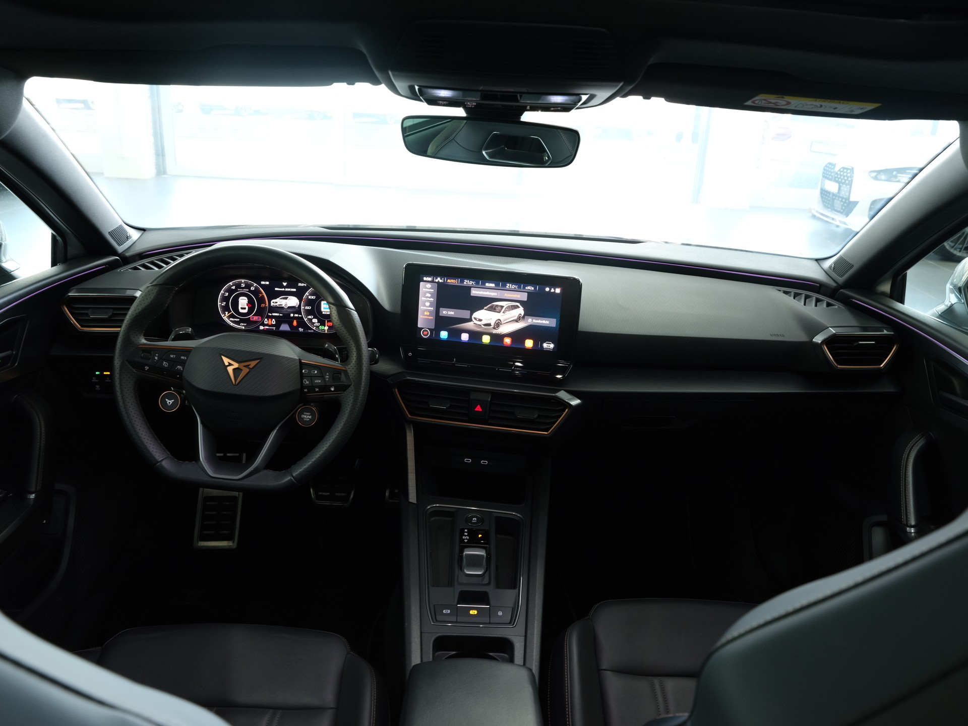 CUPRA LEON ST 2.0 TSI VZ DSG 4Drive *Panorama* *CarPlay* *Rückfahrkamera*-image-16