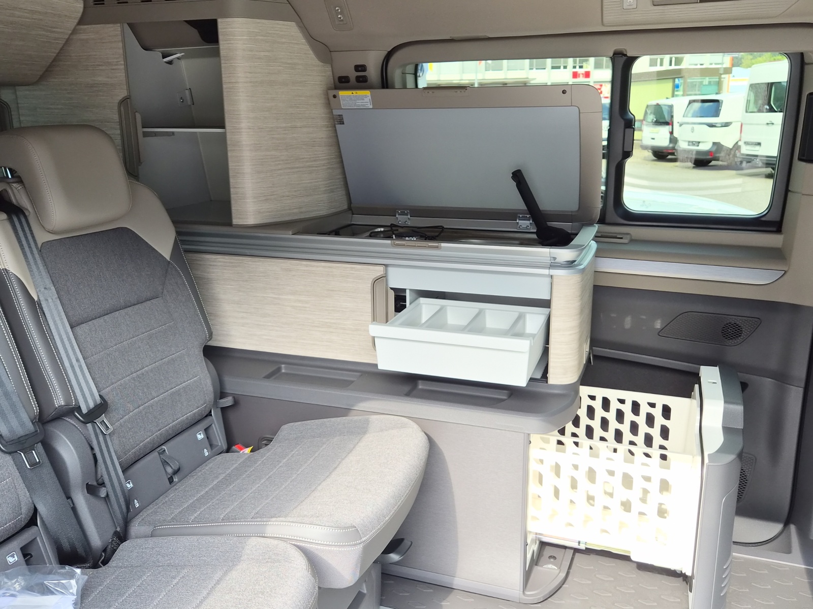 VW California eHybrid Ocean Liberty 4Motion-image-13