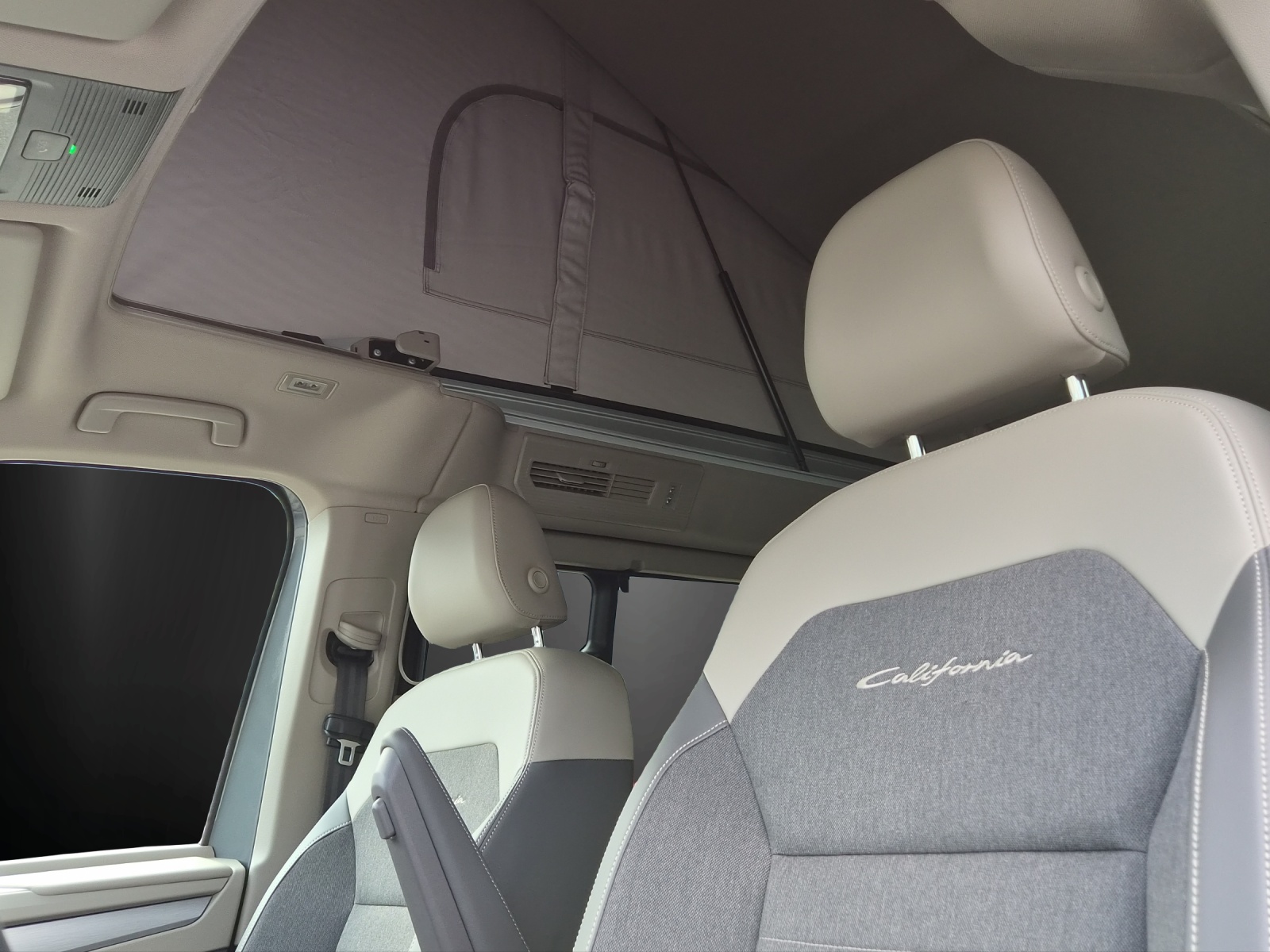 VW California eHybrid Ocean Liberty 4Motion-image-15