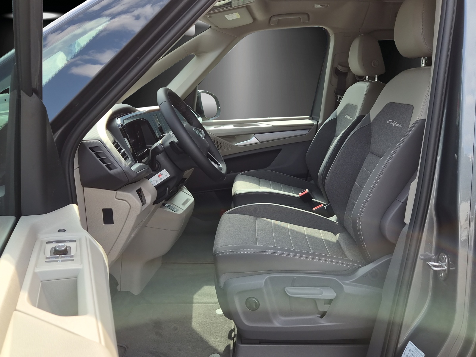 VW California eHybrid Ocean Liberty 4Motion-image-9