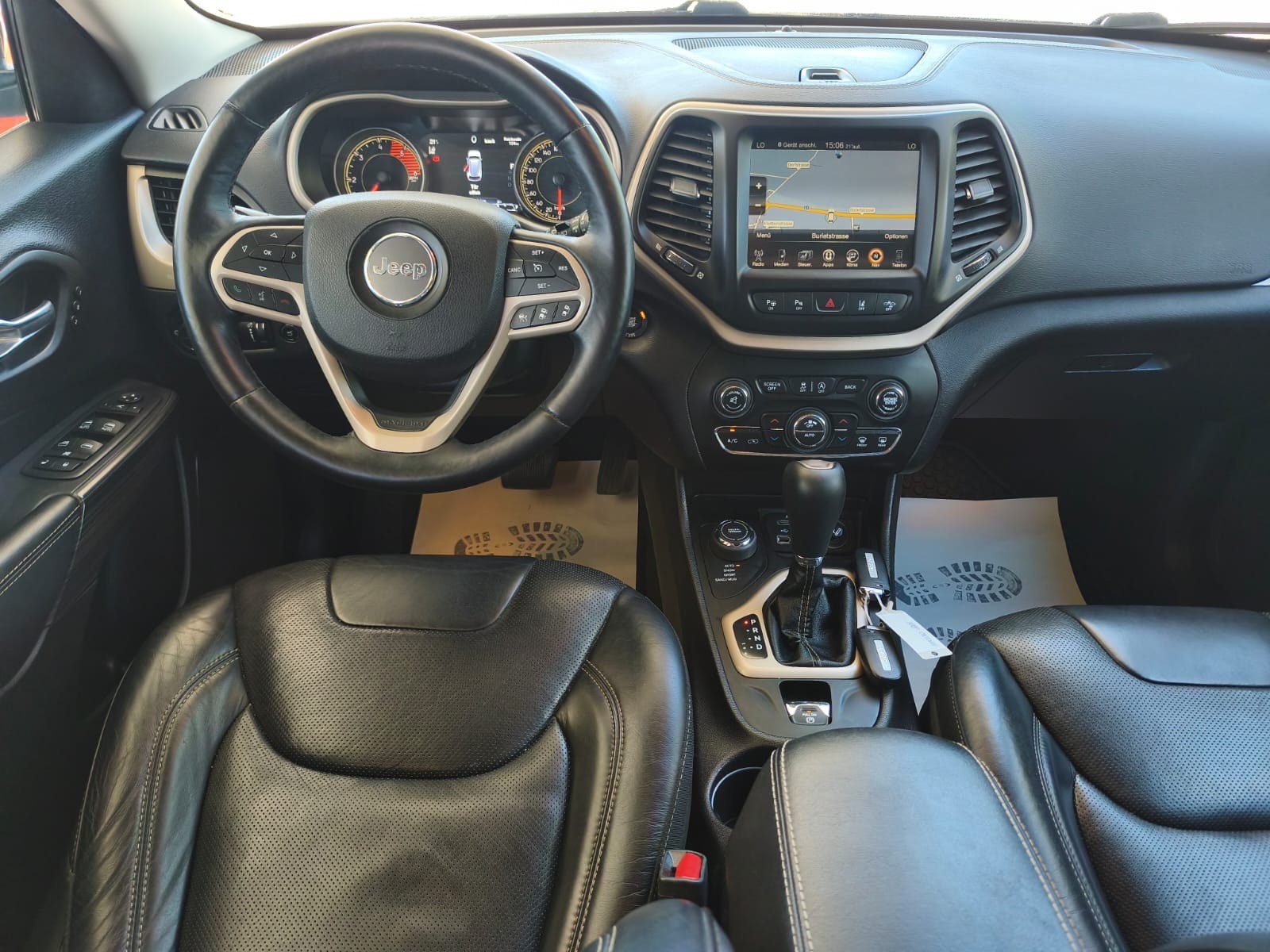 JEEP Cherokee 2.2TD Limited AWD 9ATX-image-9