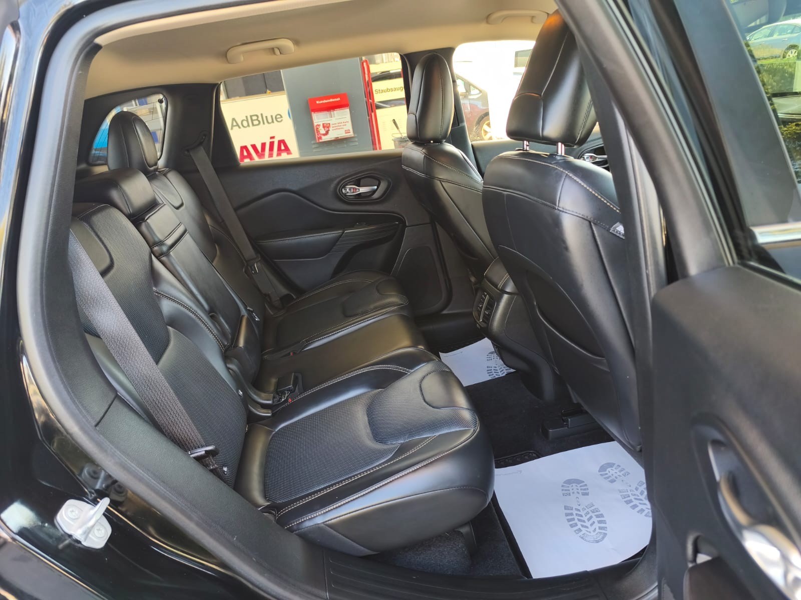 JEEP Cherokee 2.2TD Limited AWD 9ATX-image-24