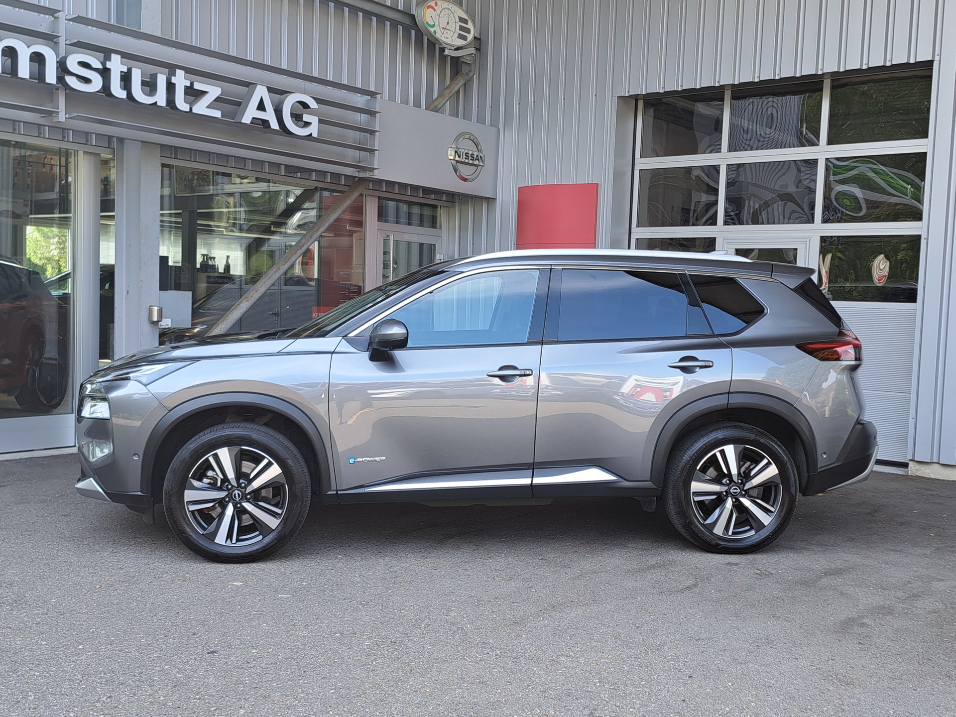 NISSAN X-Trail 1.5 VC-T e-Power 4WD Tekna-image-3