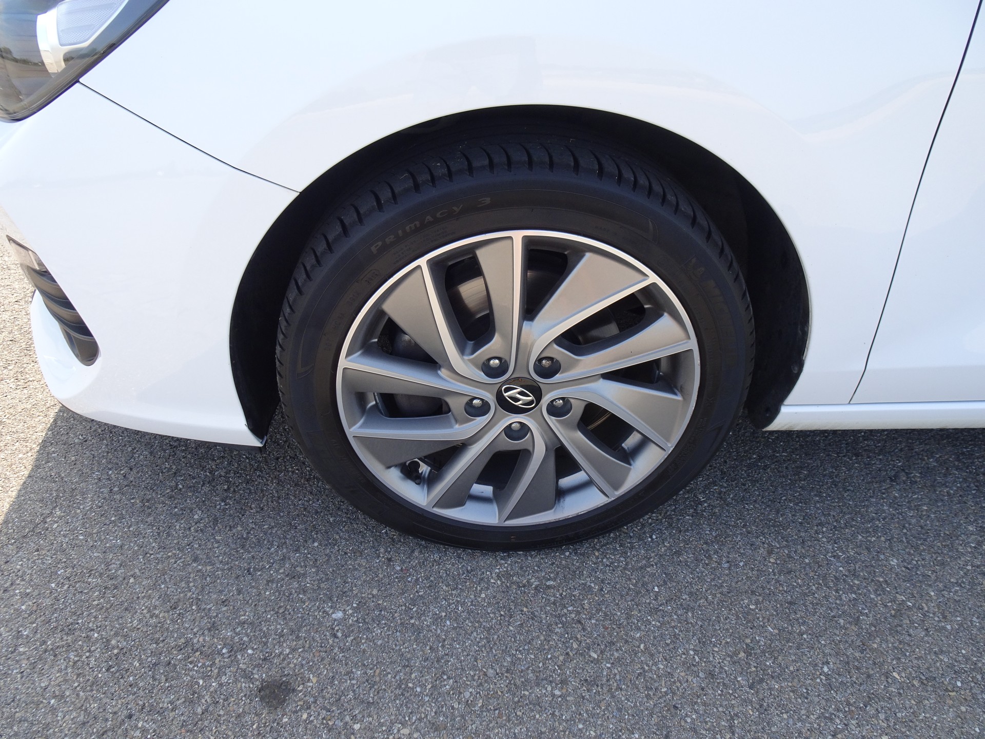 HYUNDAI i30 1.4 T-GDi Vertex-image-5