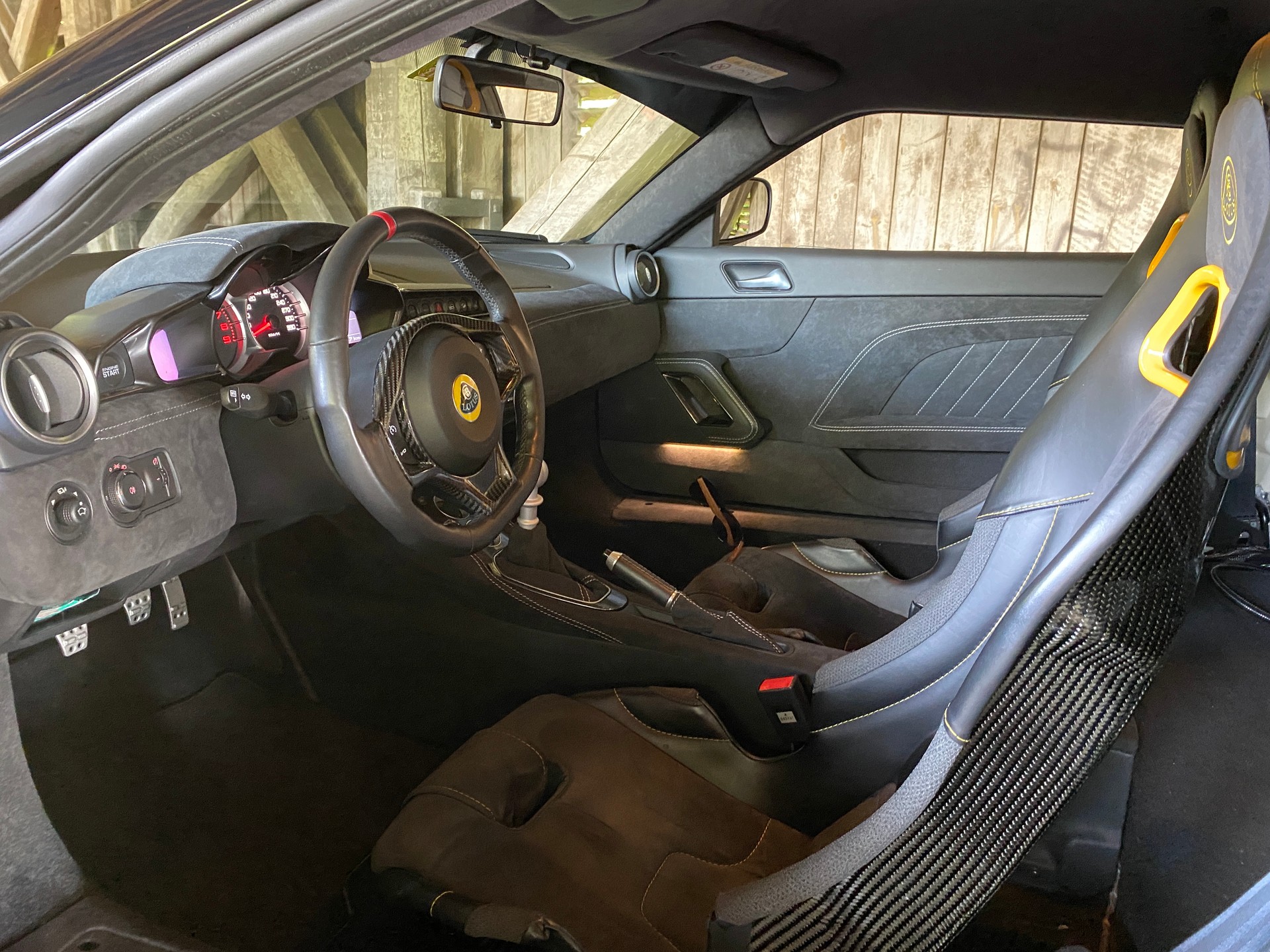 LOTUS 3.5 V6-image-4