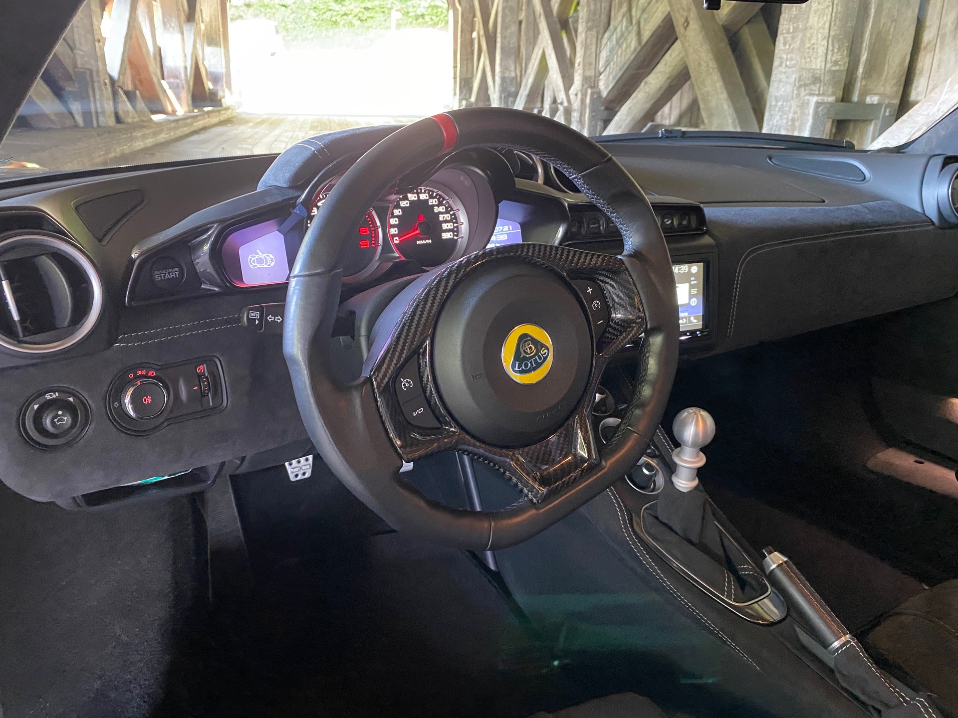 LOTUS 3.5 V6-image-3